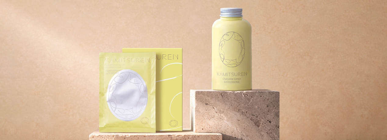 華密恋 カミツレン 薬用入浴剤 特大詰替え用 1500ml 2袋セット Amazon | 華密恋 薬用入浴剤 特大詰替え用 1500mL 3袋 [医薬部外品