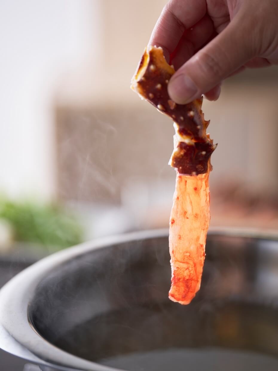 【5Lサイズ】北海道産 大型生たらば棒肉フルポーション 500g ※Kani-to特製かに酢付き・Kani-to特製焦がし蟹バター風味ソース付き