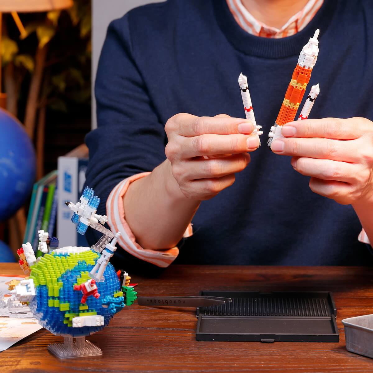 ナノブロック 地球と月