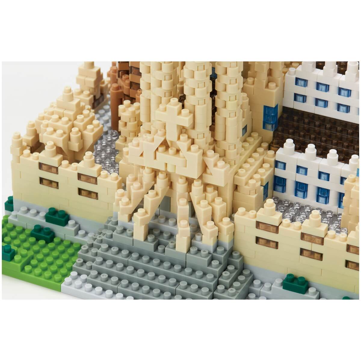 ナノブロック サグラダファミリア デラックスエディション