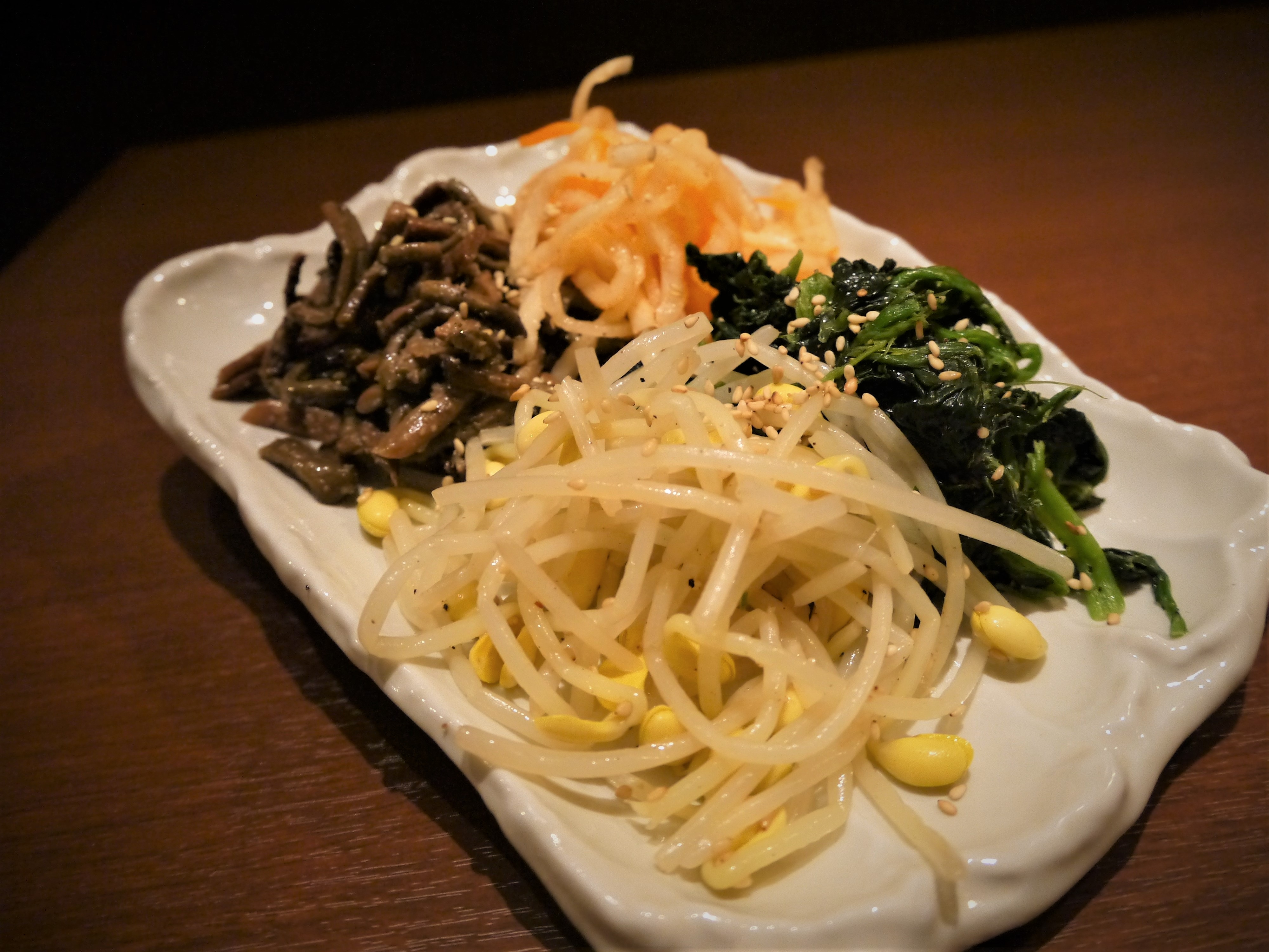 慶 自家製ナムル各種
