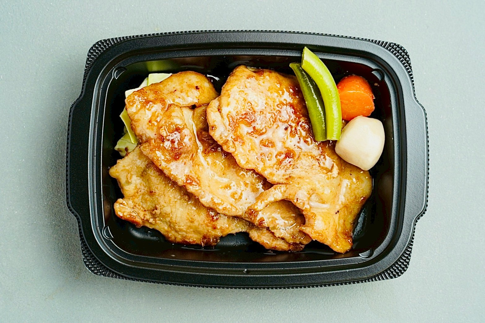 [定期] １００年洋食堂！キミエばあちゃんの肉厚豚ロースの生姜焼き