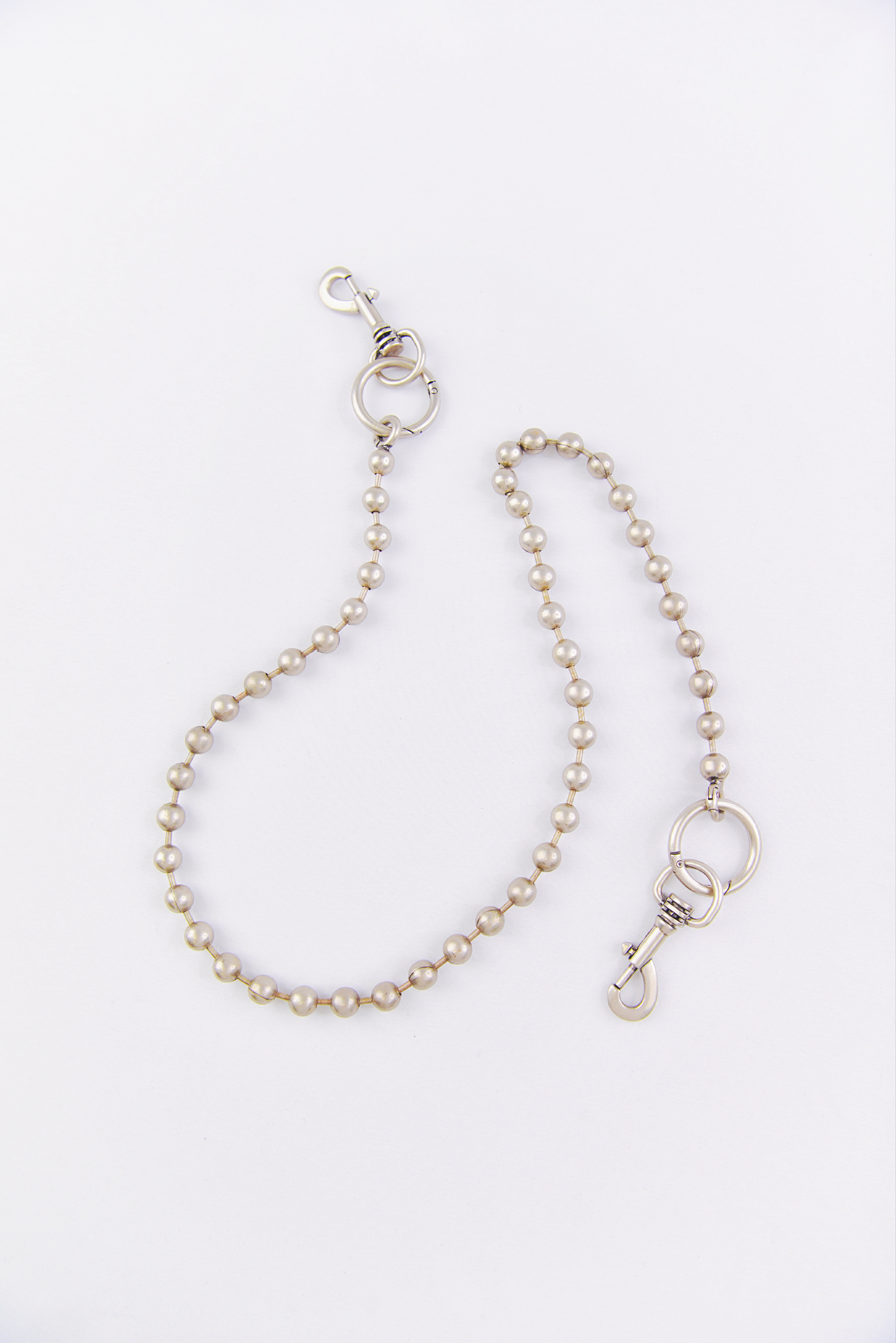 メタリックビーズウォレットチェーン - アンティークシルバー