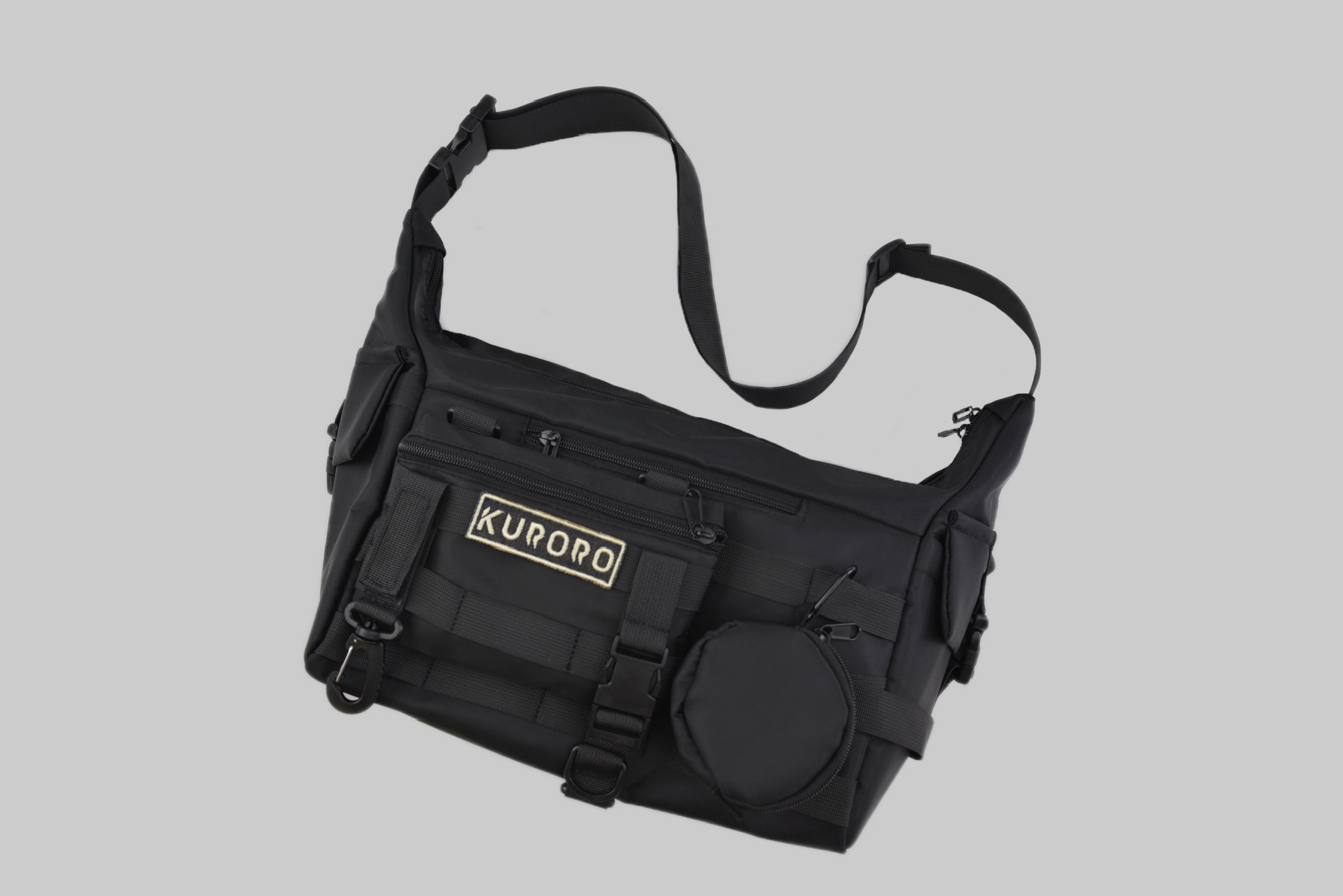 KURORO タクティカルユーティリティクロスボディバッグ
