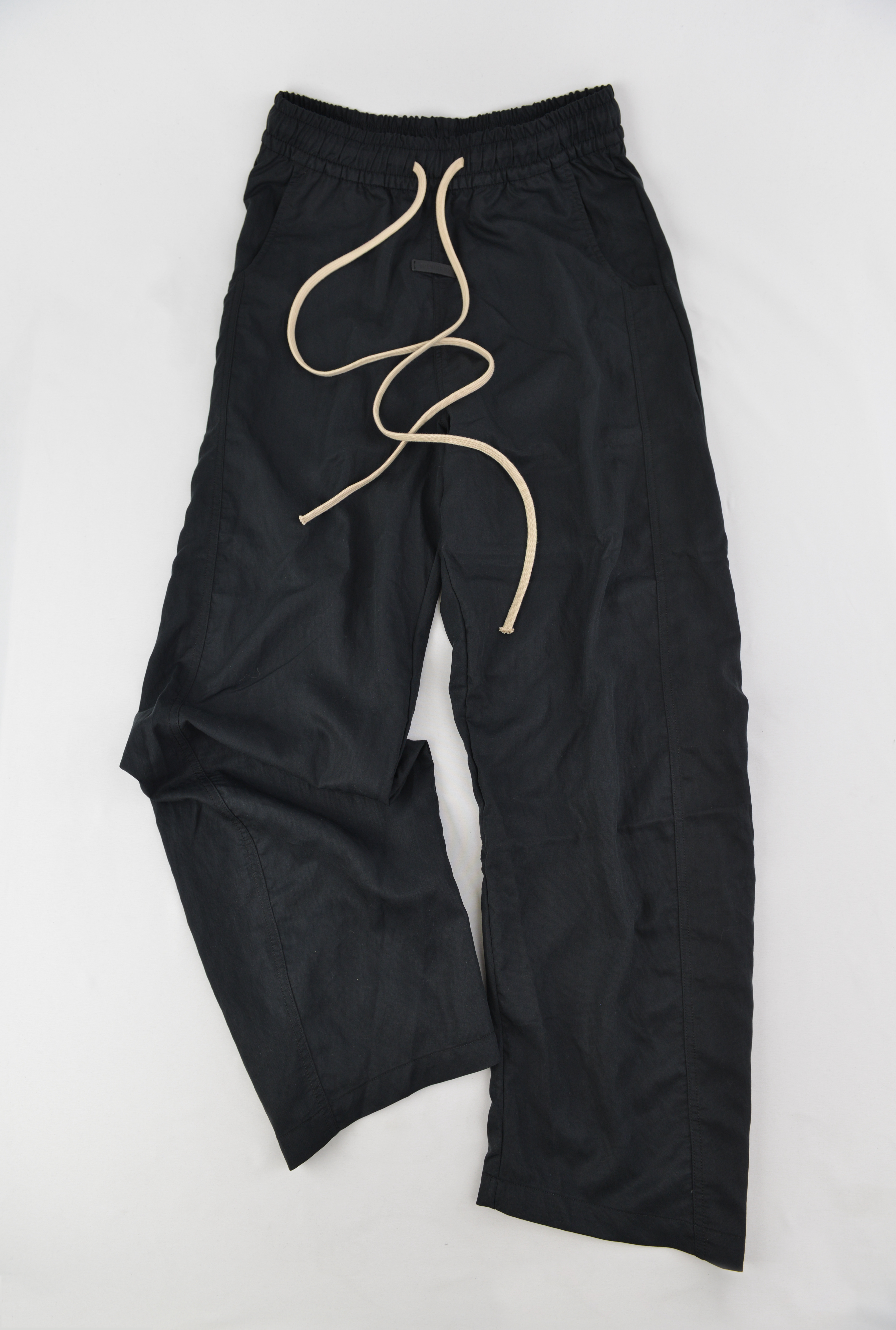 KURORO ワイドドローストリングパンツ