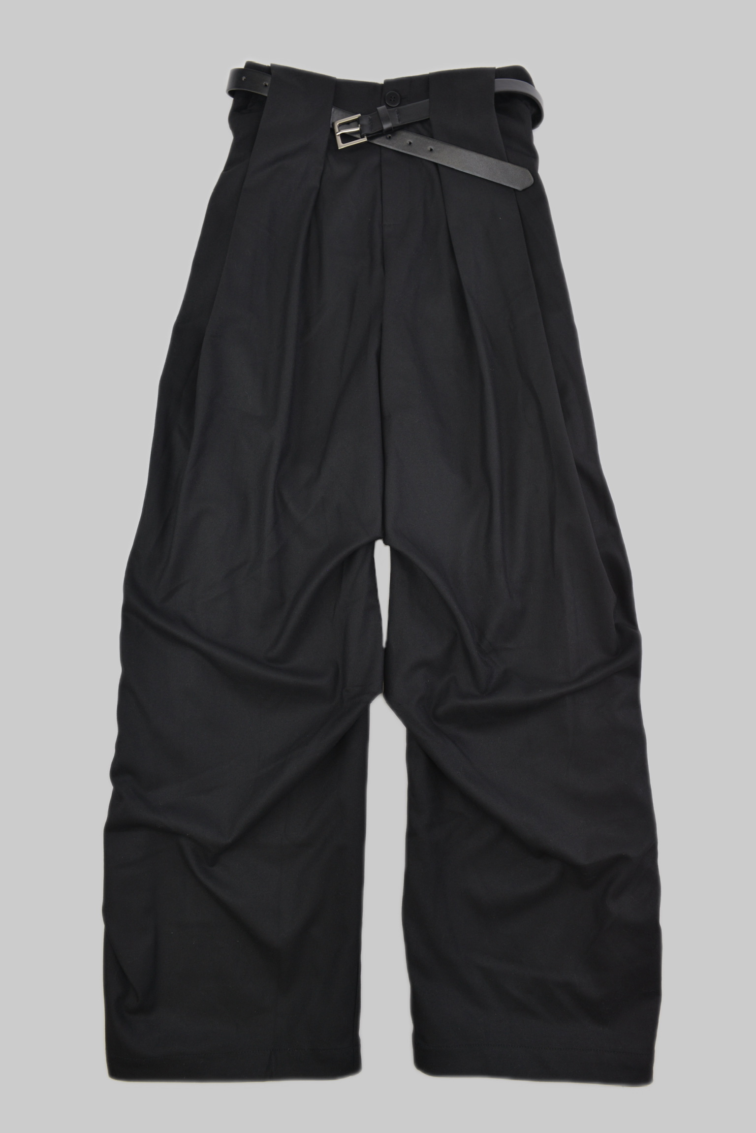 タックワイドパンツ ベルト付き ブラック　レディース