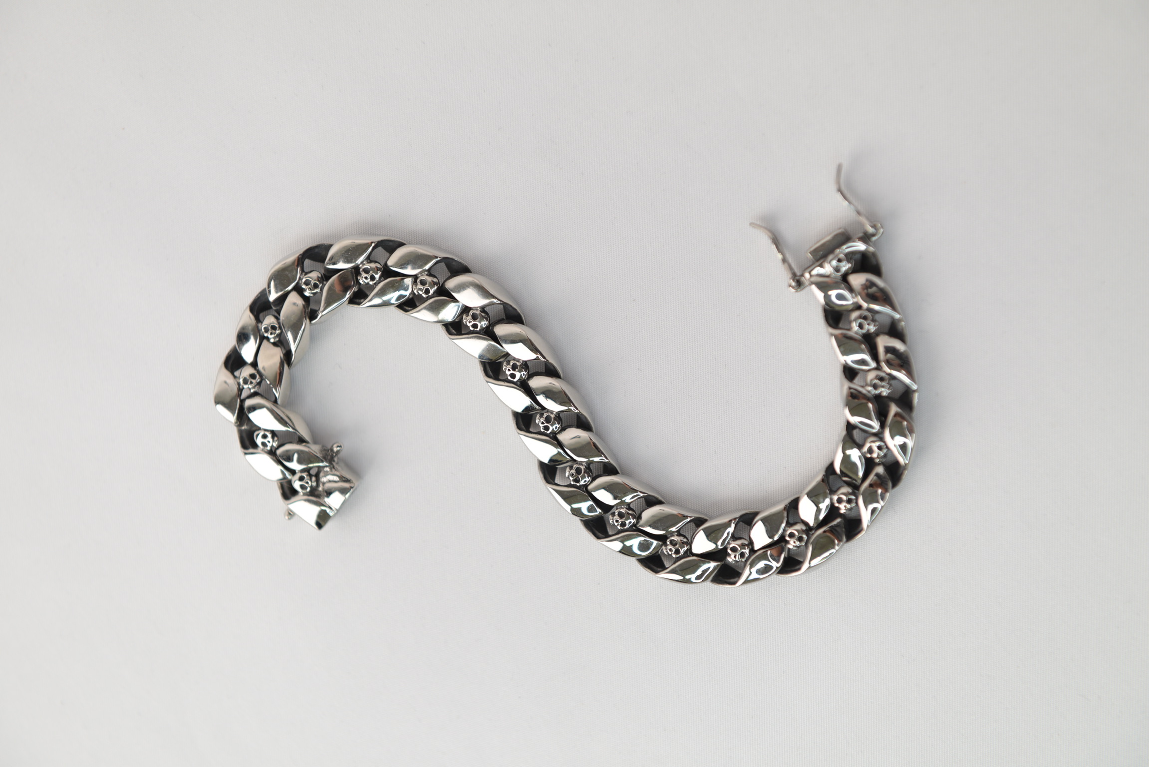 Skull Link Cuban Chain Bracelet（スカルリンク・キューバンチェーンブレスレット）