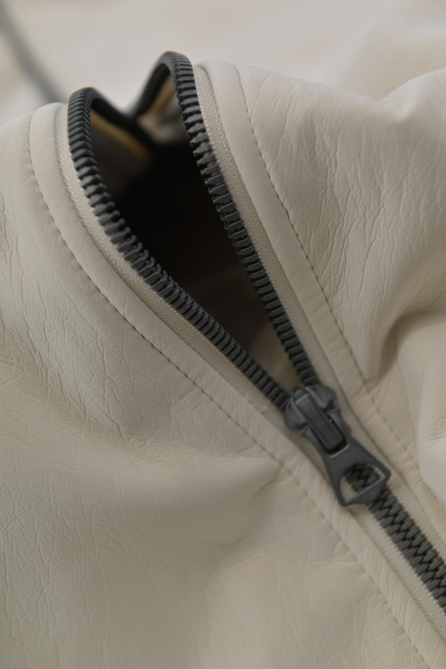  Soft PU Padded Flight Jacket サイズ: M