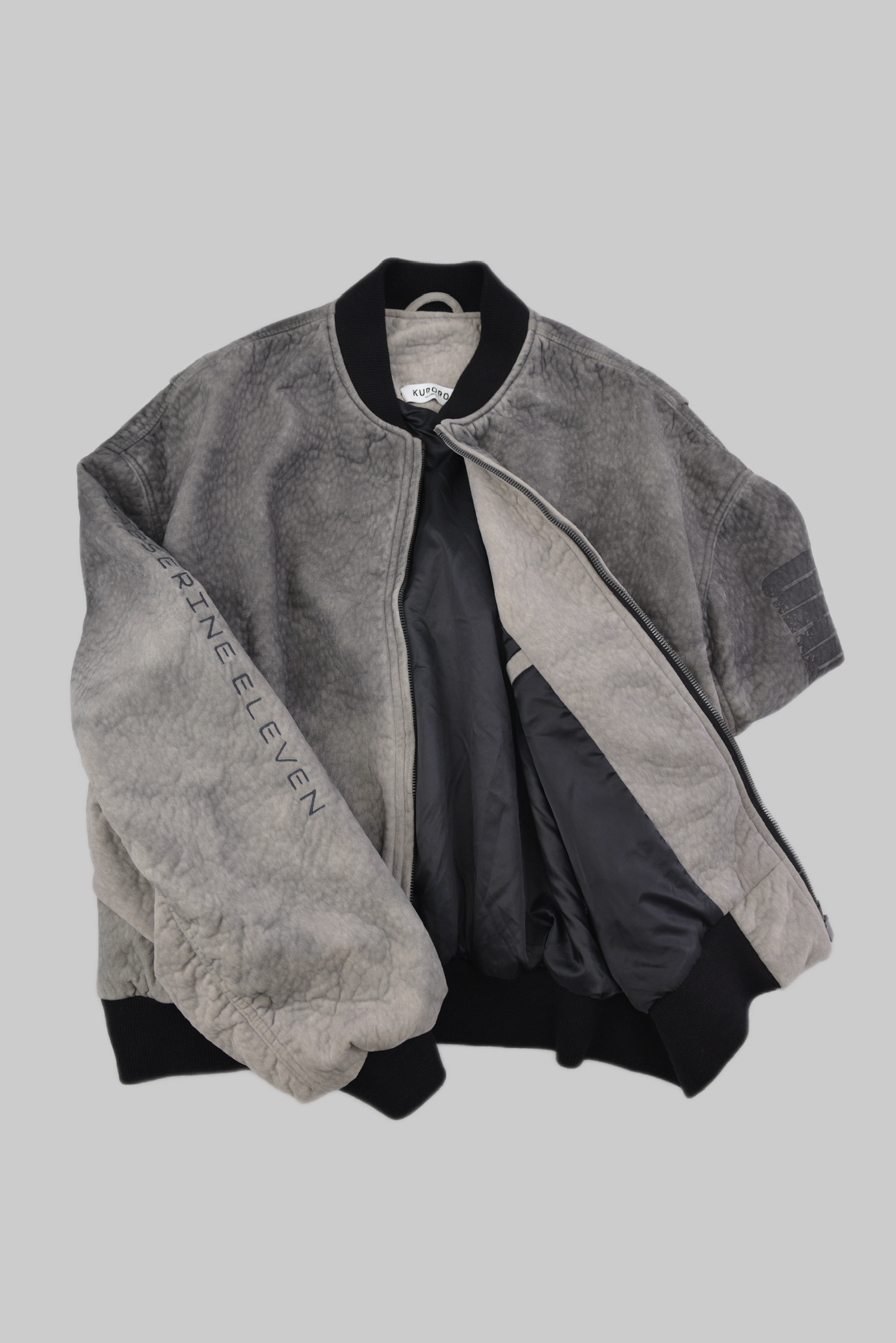 KURORO Urban Puffer Jacket（アーバン パファージャケット）　グレー サイズ: M