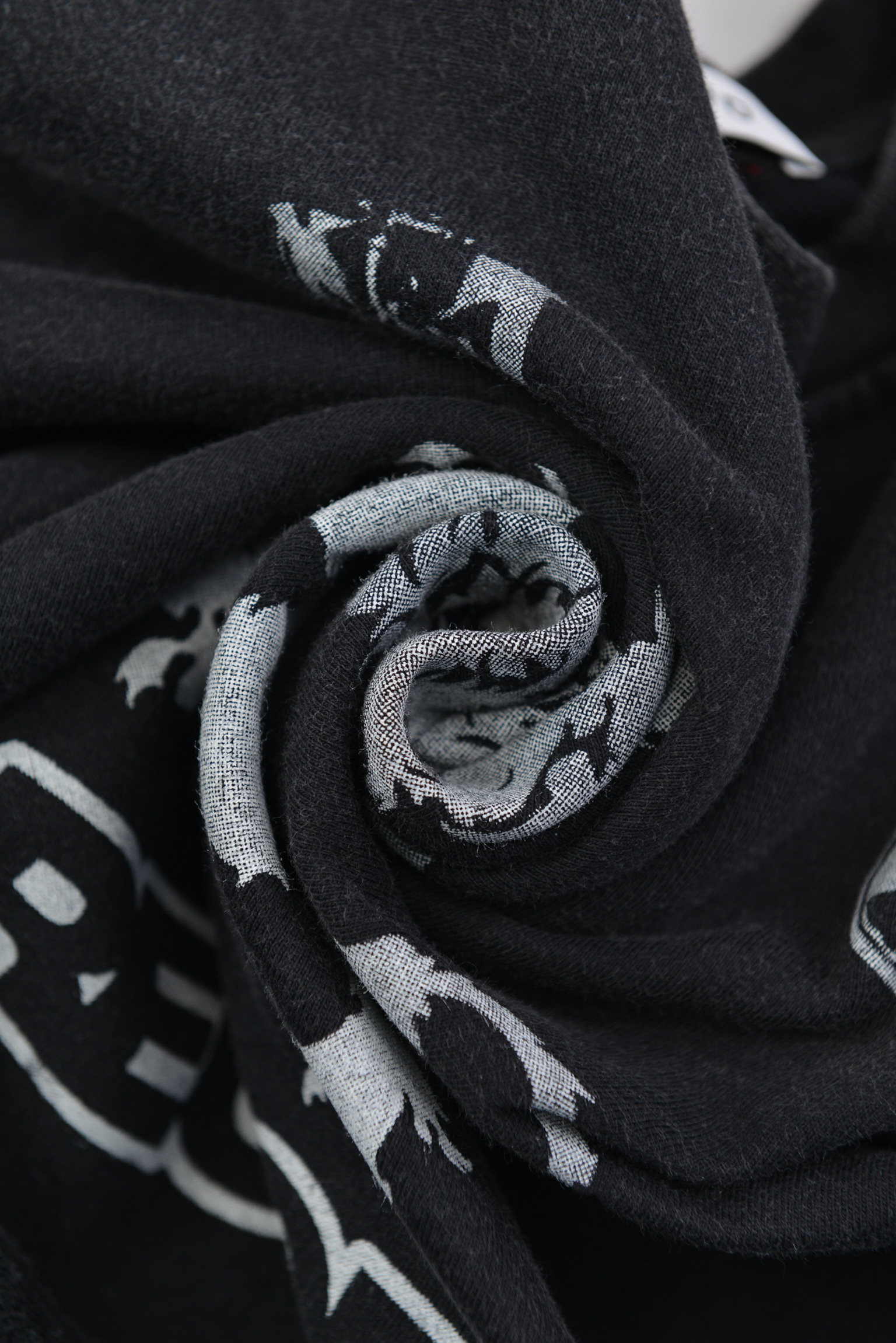 KURORO Heraldic Lion Crew Sweat  （クロロ ヘラルディック ライオン クルースウェット）　Black サイズ: M