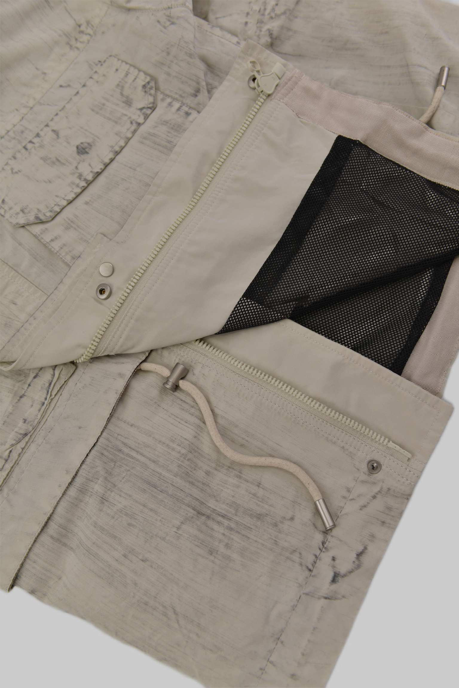 ウォッシュドライトグレーパーカジャケット サイズ: M