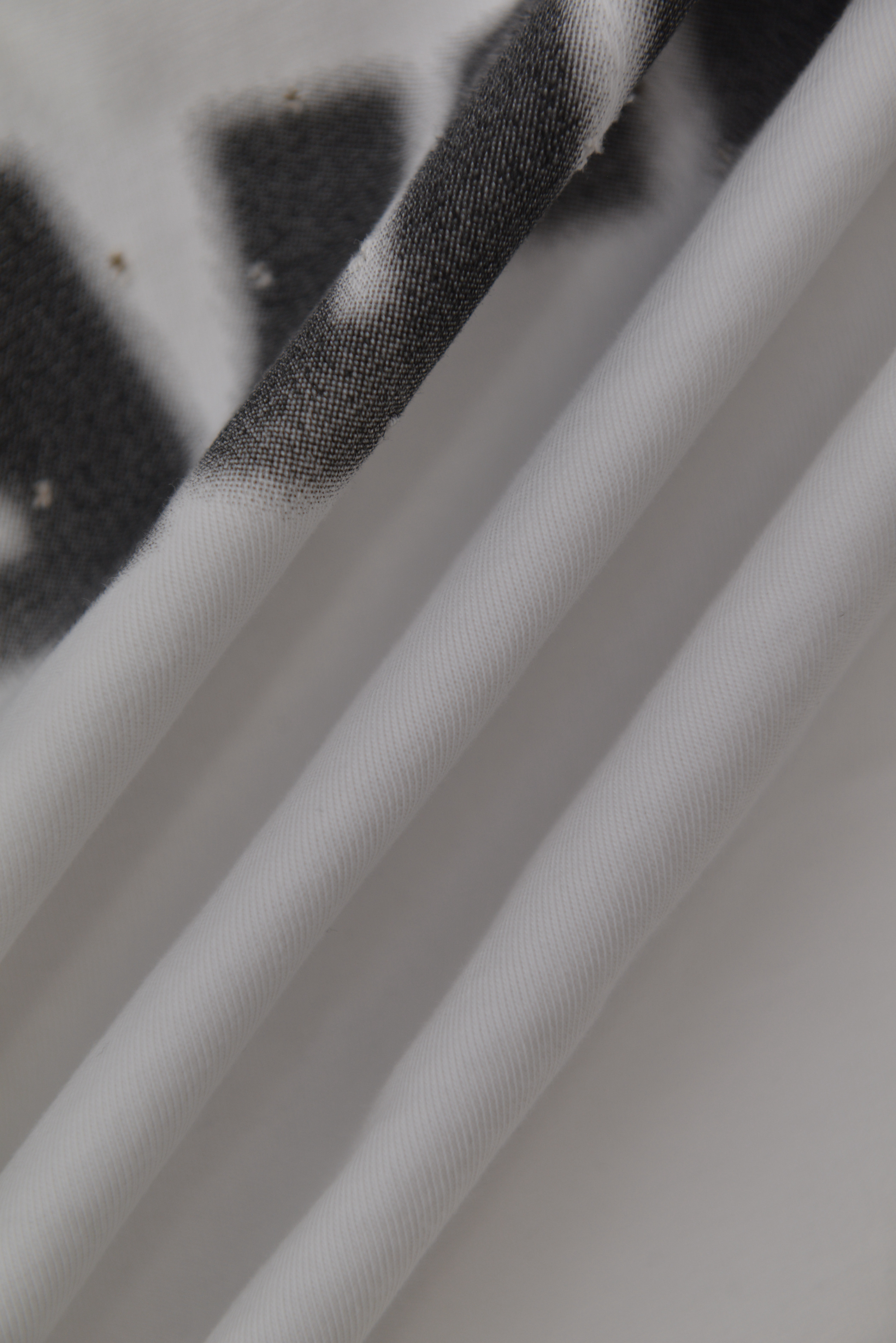 NAUNAU エアブラッシュ バックロゴ ノースリーブタンク　 White サイズ: S