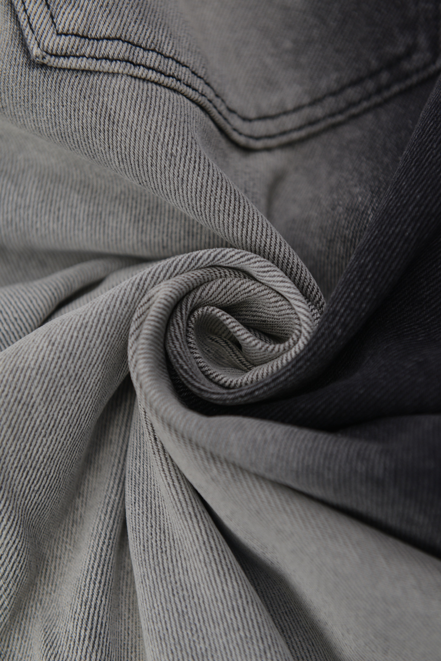 KURORO グラデーションフェード ワイドデニムパンツ サイズ: M