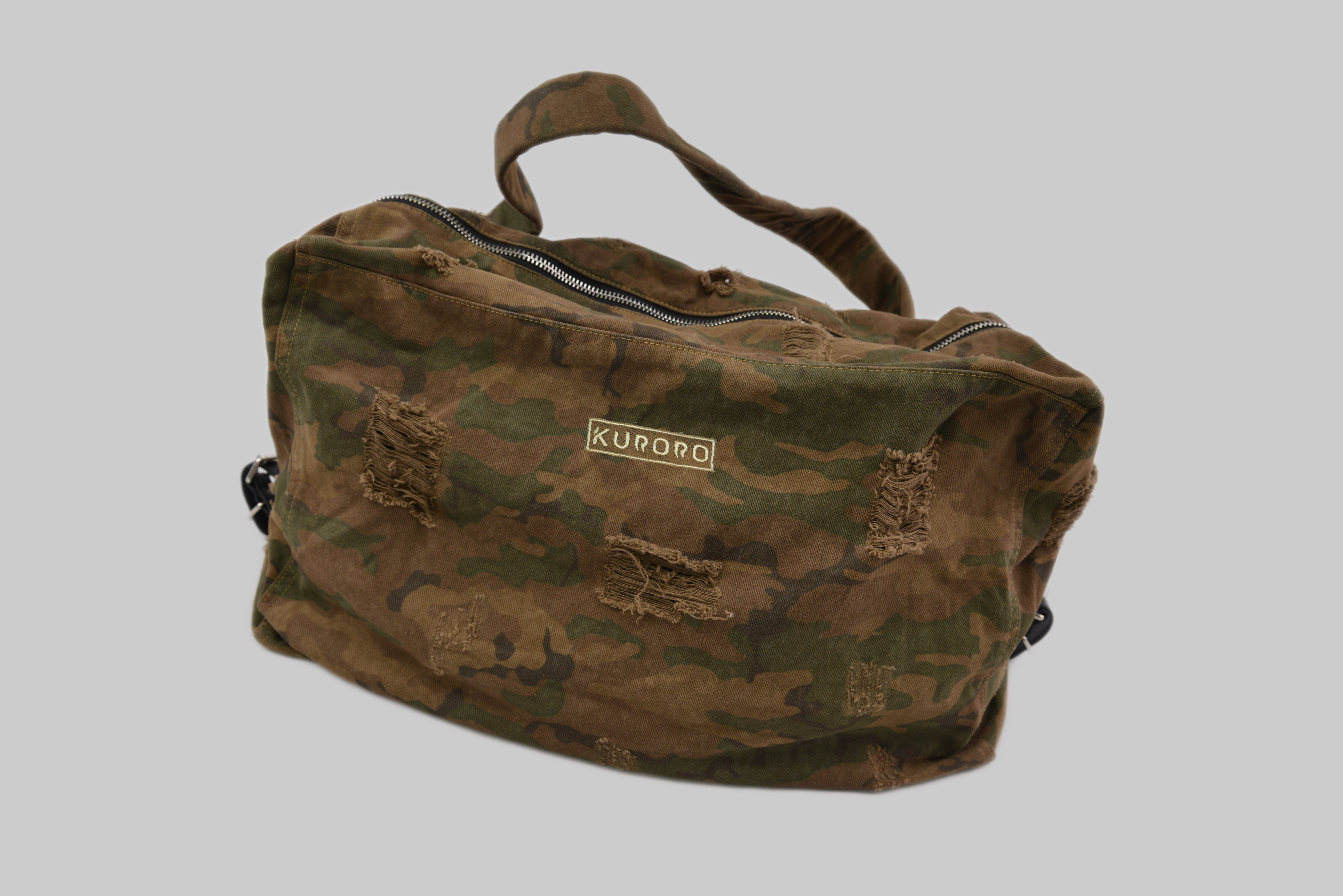 KURORO Tactical Multi-Pocket Crossbody Bag （クロロ タクティカル マルチポケット クロスボディバッグ）ブラウンカモ