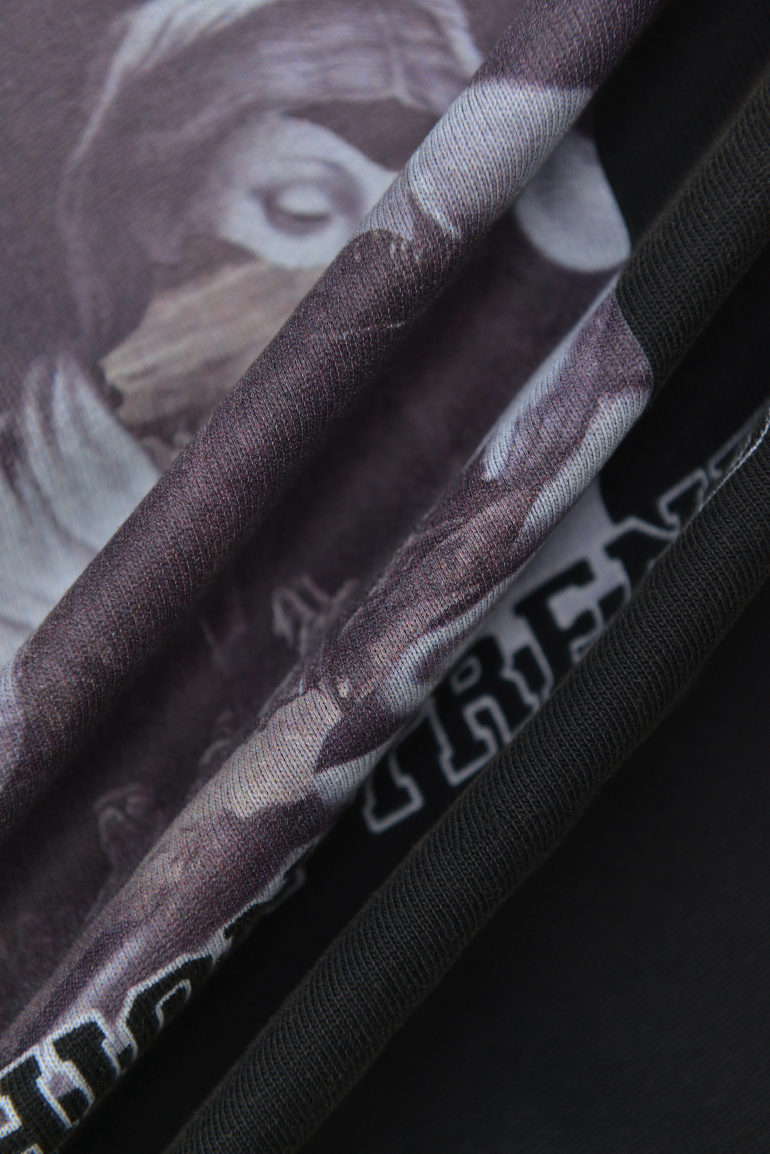 KURORO Vintage Muse Graphic Tee　    Midnight Black サイズ: M