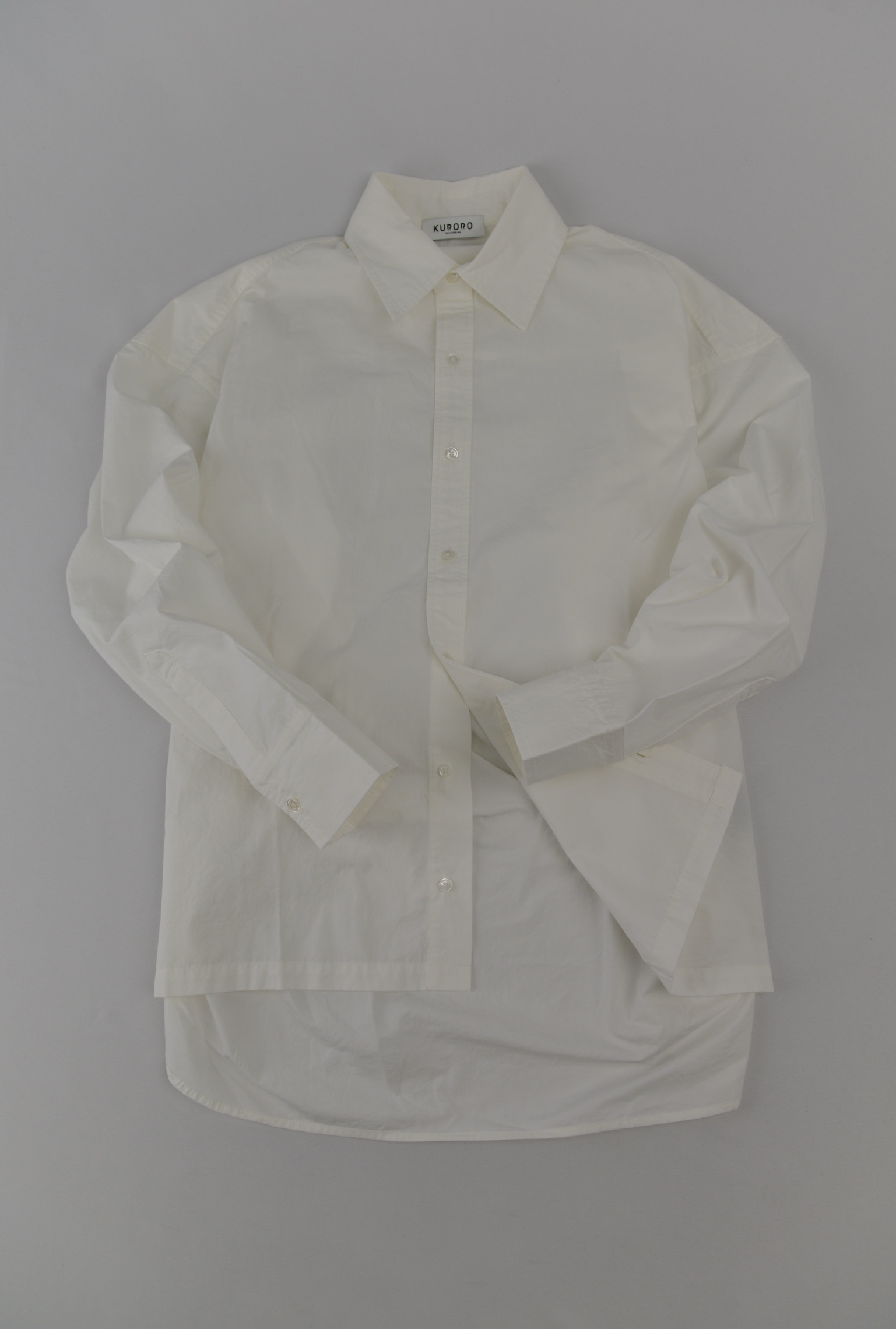 ルーズフィットシャツ　ホワイト