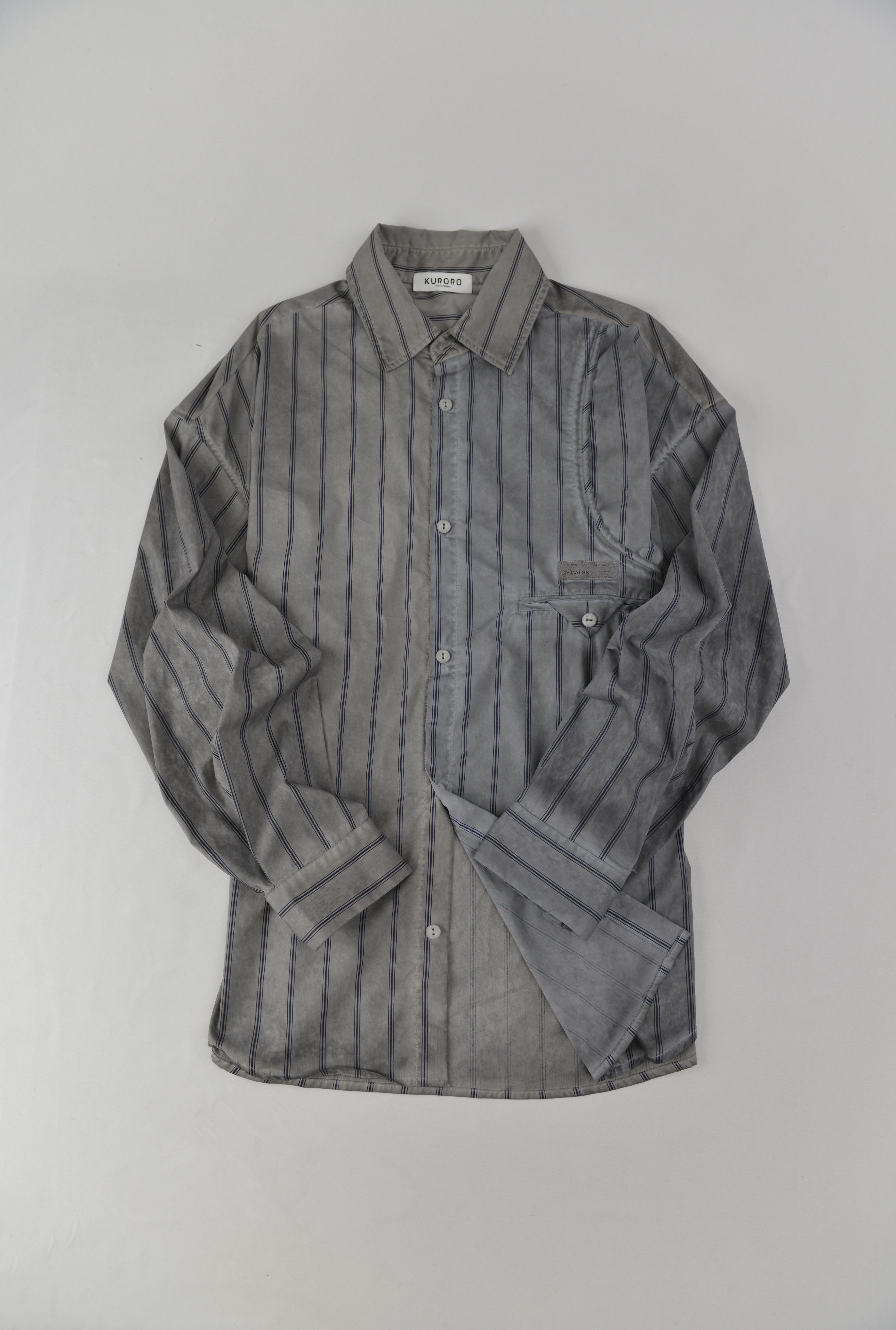 テックストライプシャツ