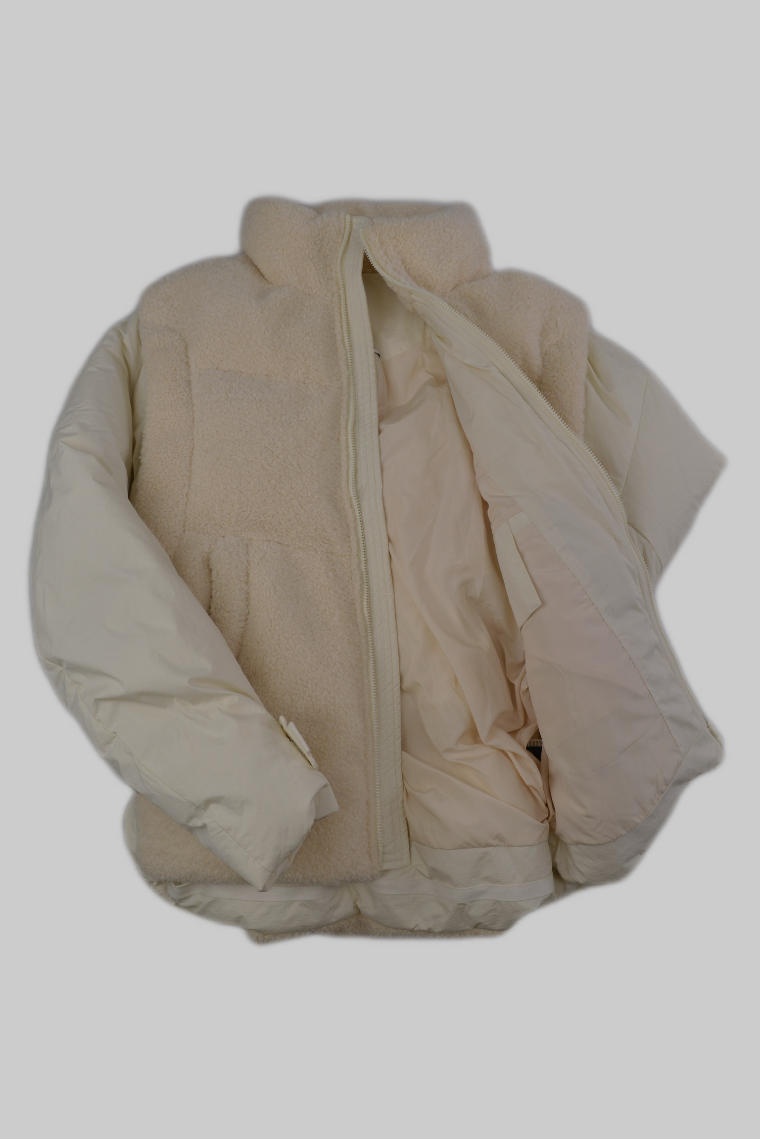 KURORO Hybrid Boa Down Jacket（ハイブリッドボアダウンジャケット） ホワイト サイズ: M