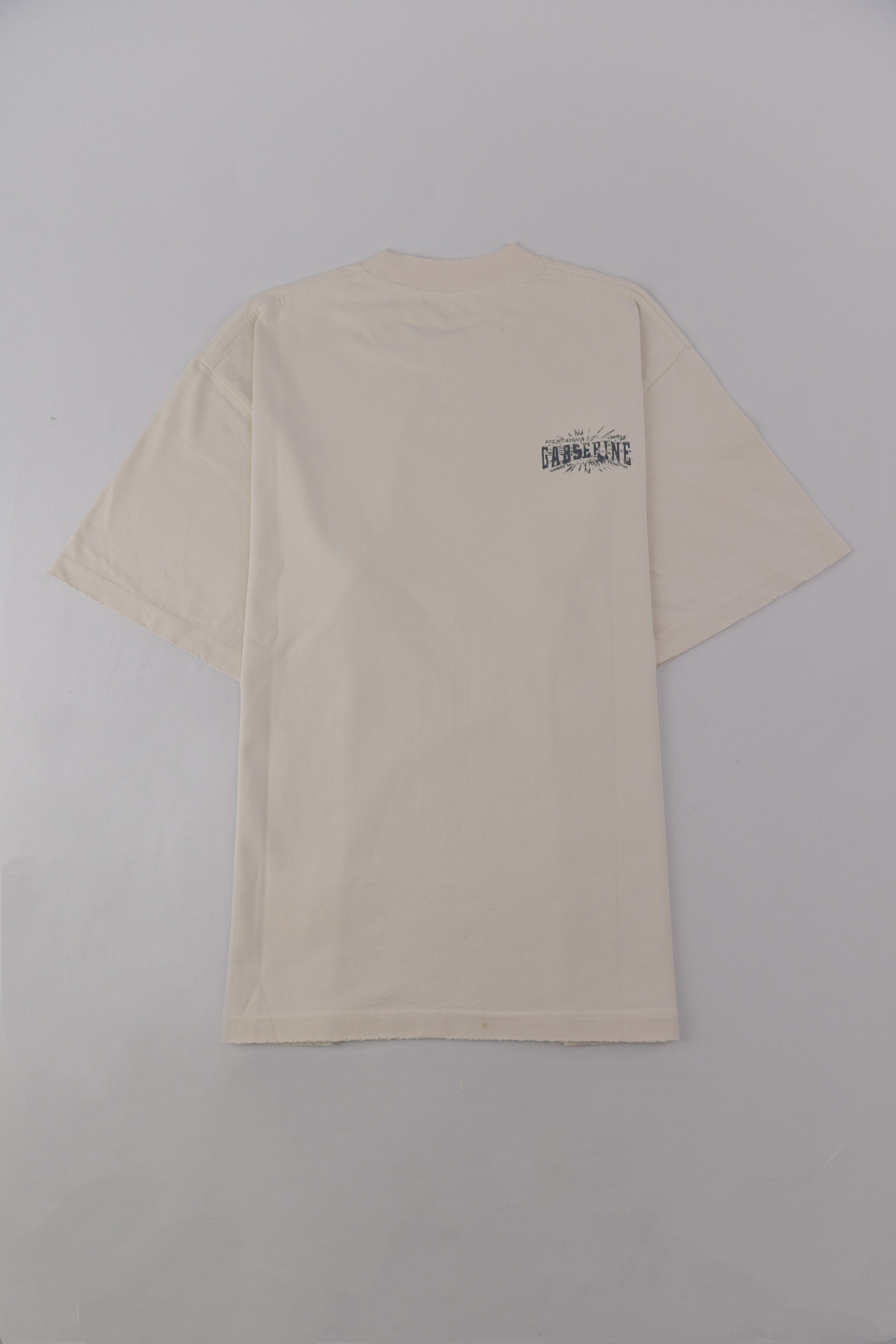 GALAXY IMPACT グラフィックTシャツ – アイボリー サイズ: M
