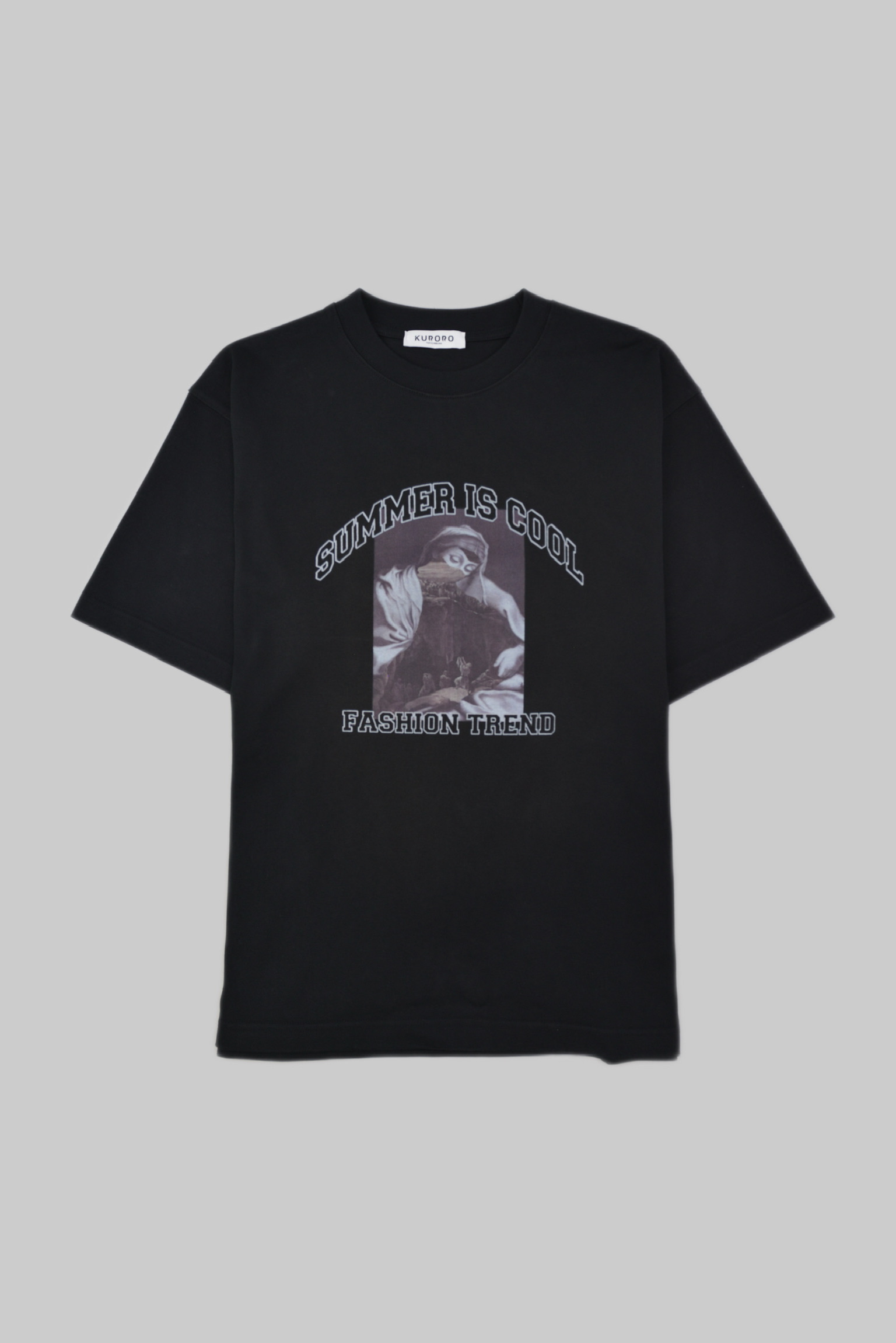 KURORO Vintage Muse Graphic Tee　    Midnight Black