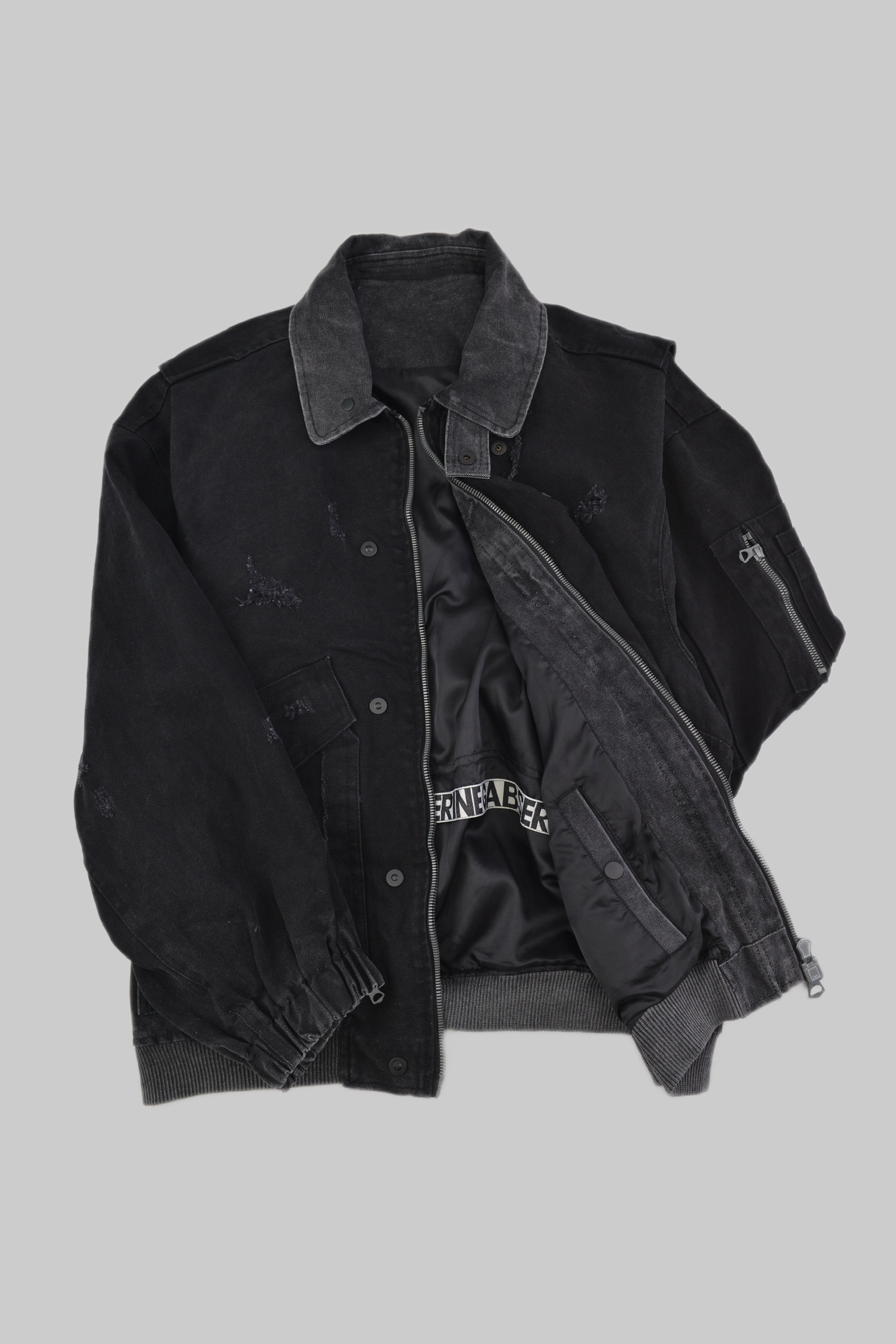 ヴィンテージウォッシュ・ブラックミリタリーボンバージャケット サイズ: M