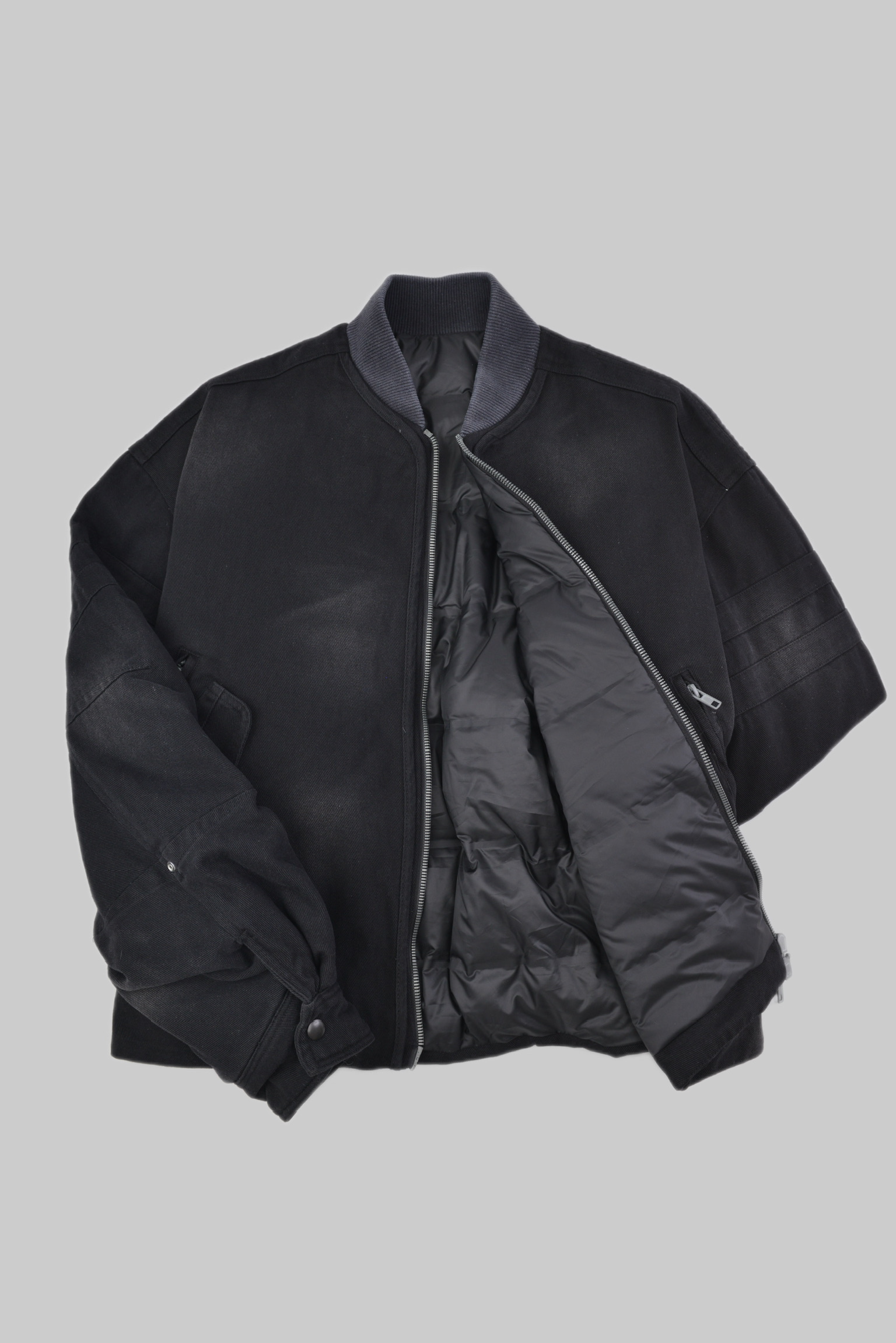 Padded Bomber Jacket （パデッド・ボンバー ジャケット） サイズ: M