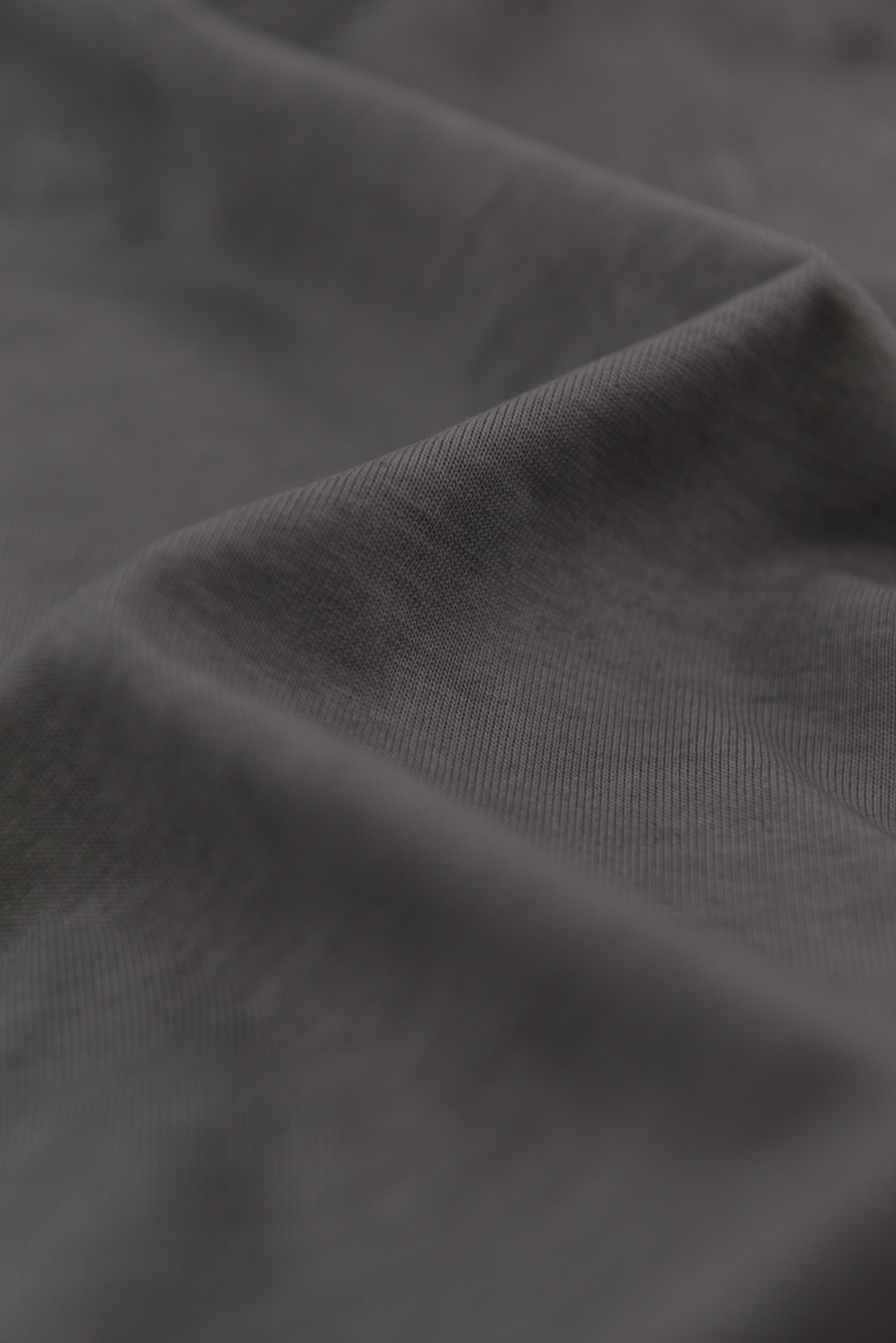 チャコールグレー グラデーションロゴ ロングスリーブTシャツ / Charcoal Gray Gradient Logo Long Sleeve Tee サイズ: M