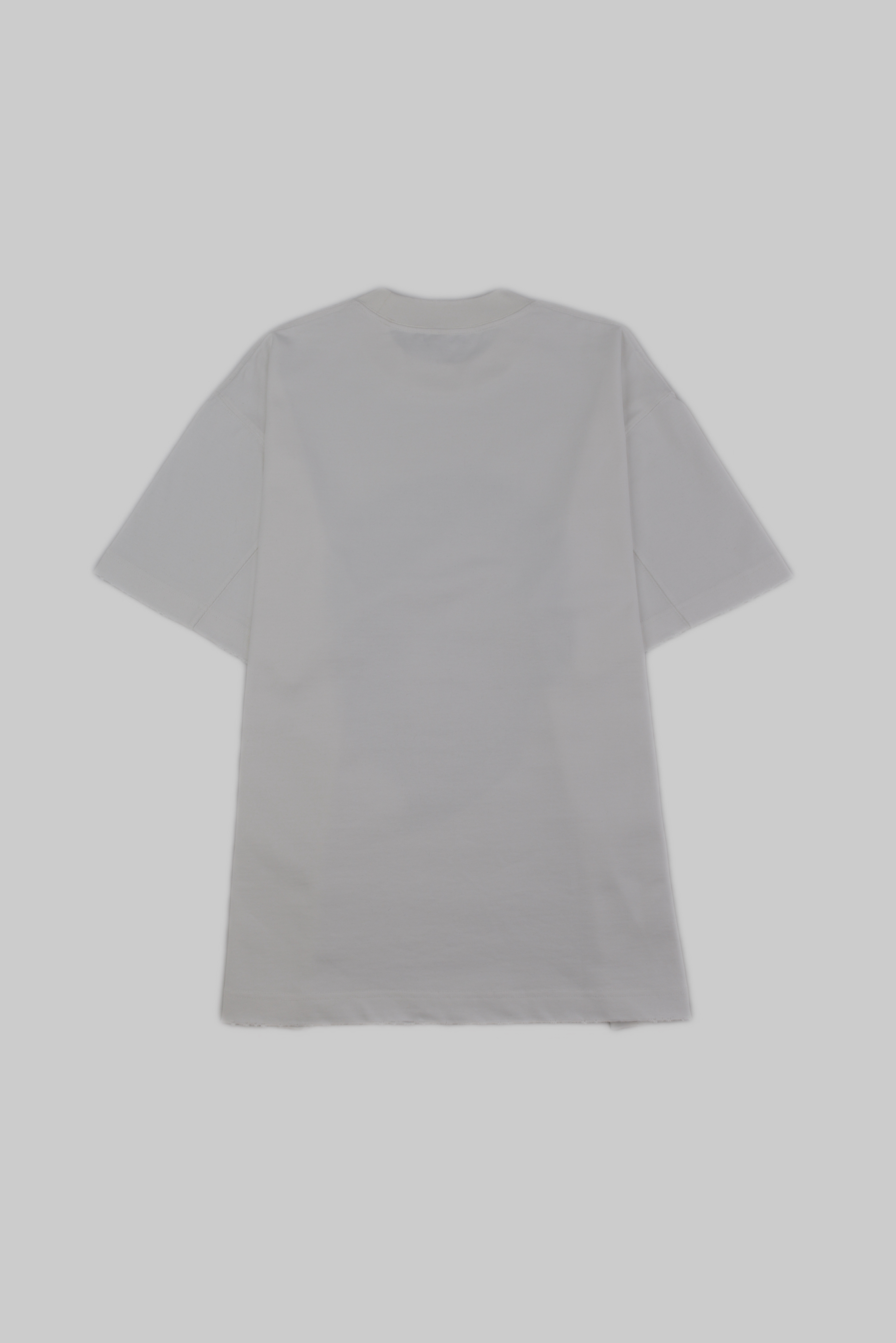 ビリーブフェイス グラフィックT　　ホワイト サイズ: S