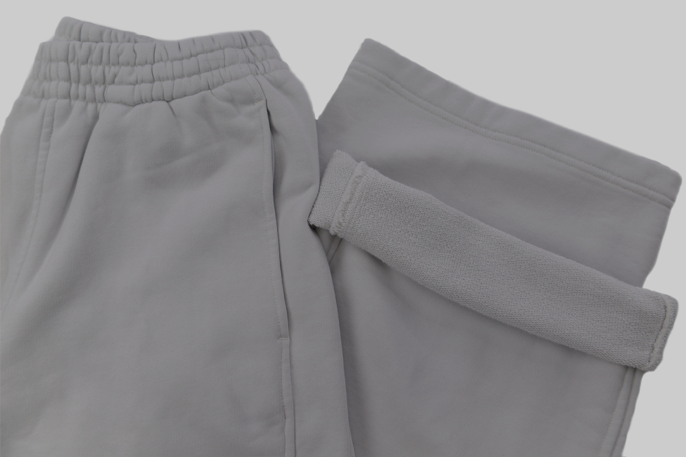 KURORO Relax Straight Sweat Pants（リラックス ストレート スウェットパンツ） サイズ: S