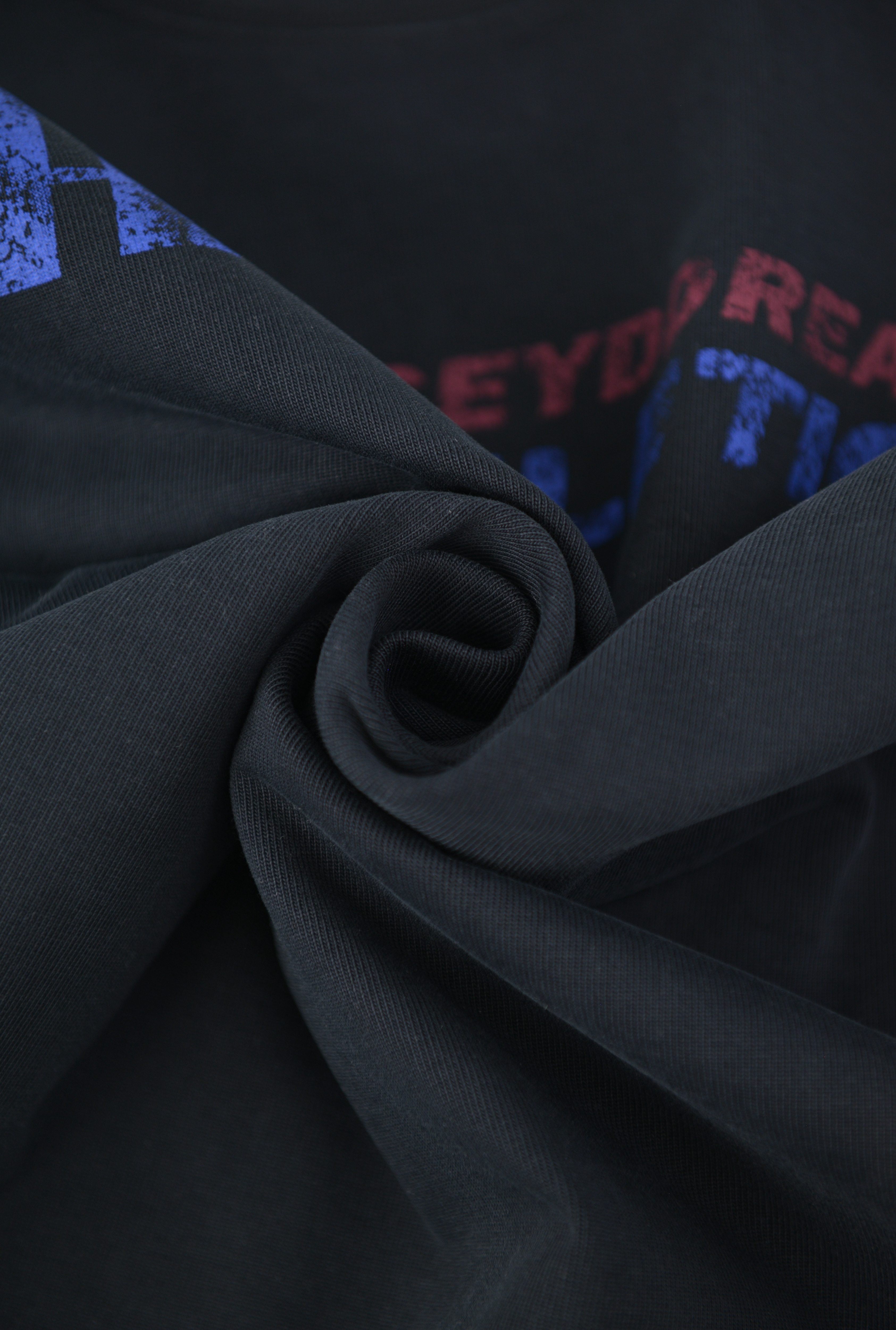 アスレチックロゴグラフィックTシャツ – CHASEYDREAMS　ブラック サイズ: S