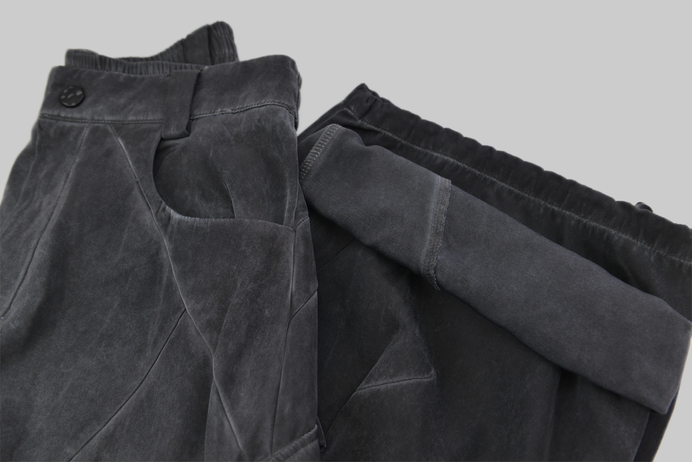 KURORO “URBAN TACTICAL CARGO PANTS” – Stone Greige （KURORO アーバンタクティカルカーゴパンツ　フェードブラック サイズ: M