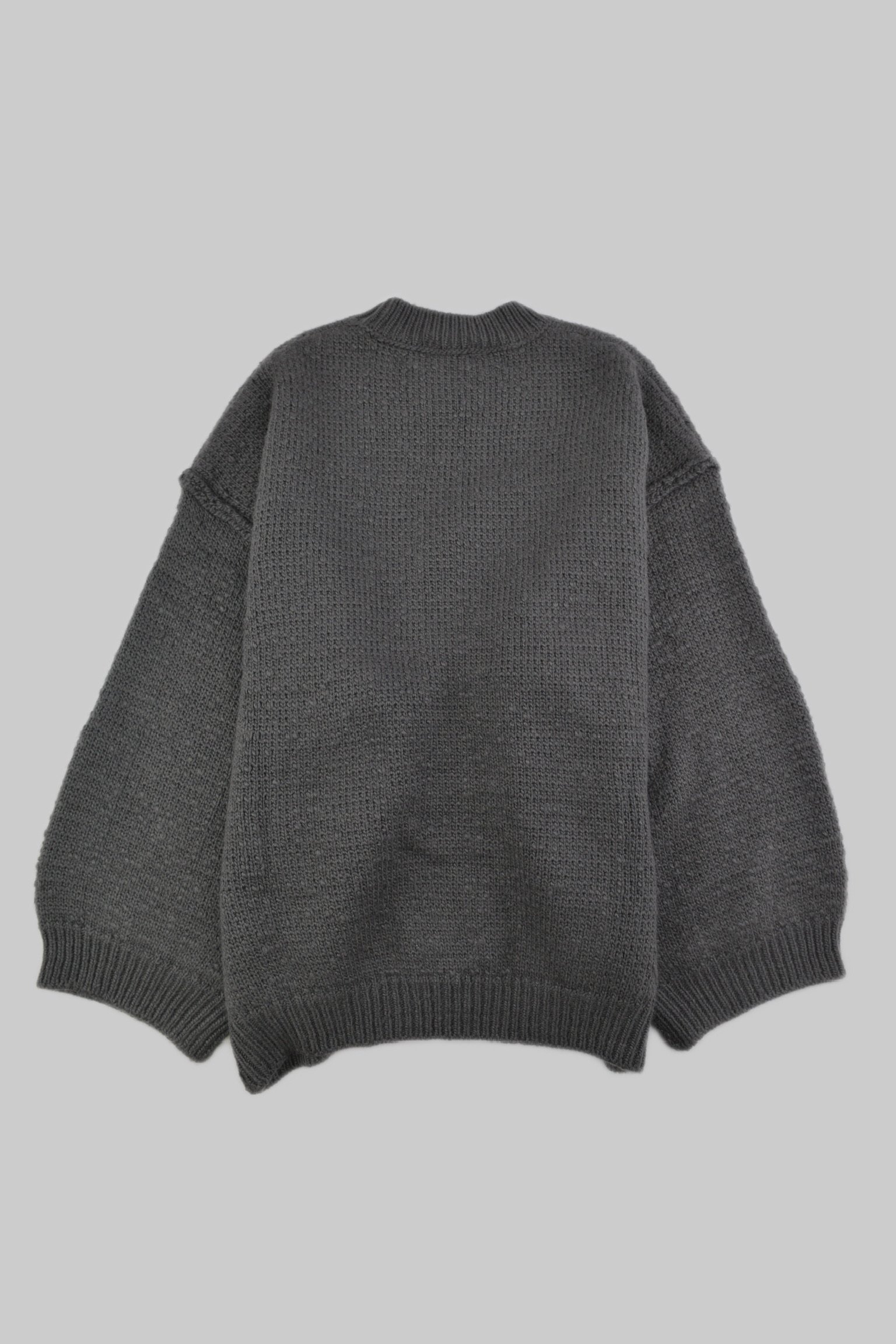 エッセンシャル ニットプルオーバー KURORO Essential Knit Pullover  グレー サイズ: M