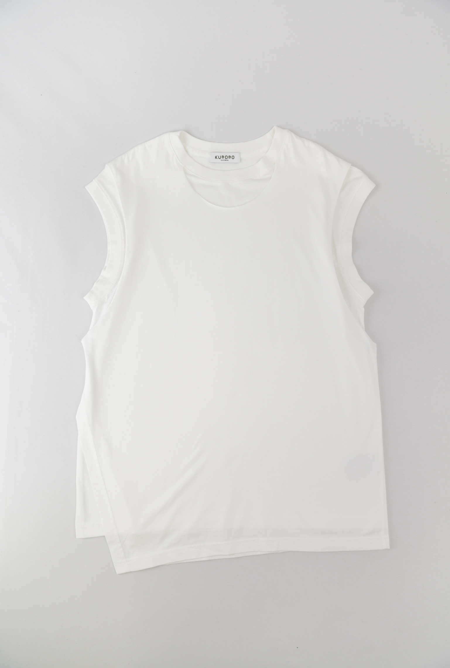 ノースリーブTシャツ　ホワイト