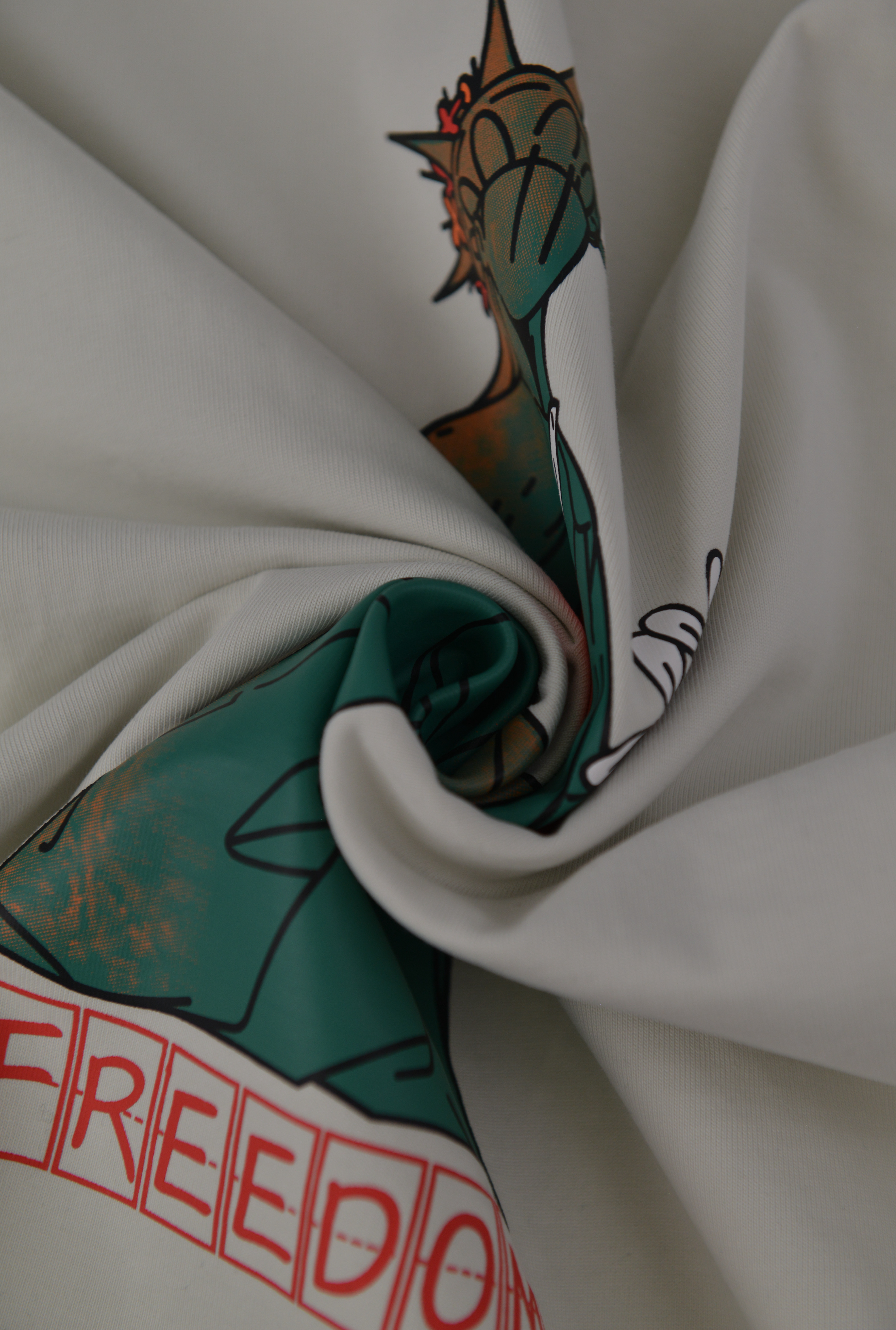 アスレチックロゴグラフィックTシャツ – CHASEYDREAMS　ホワイト サイズ: S
