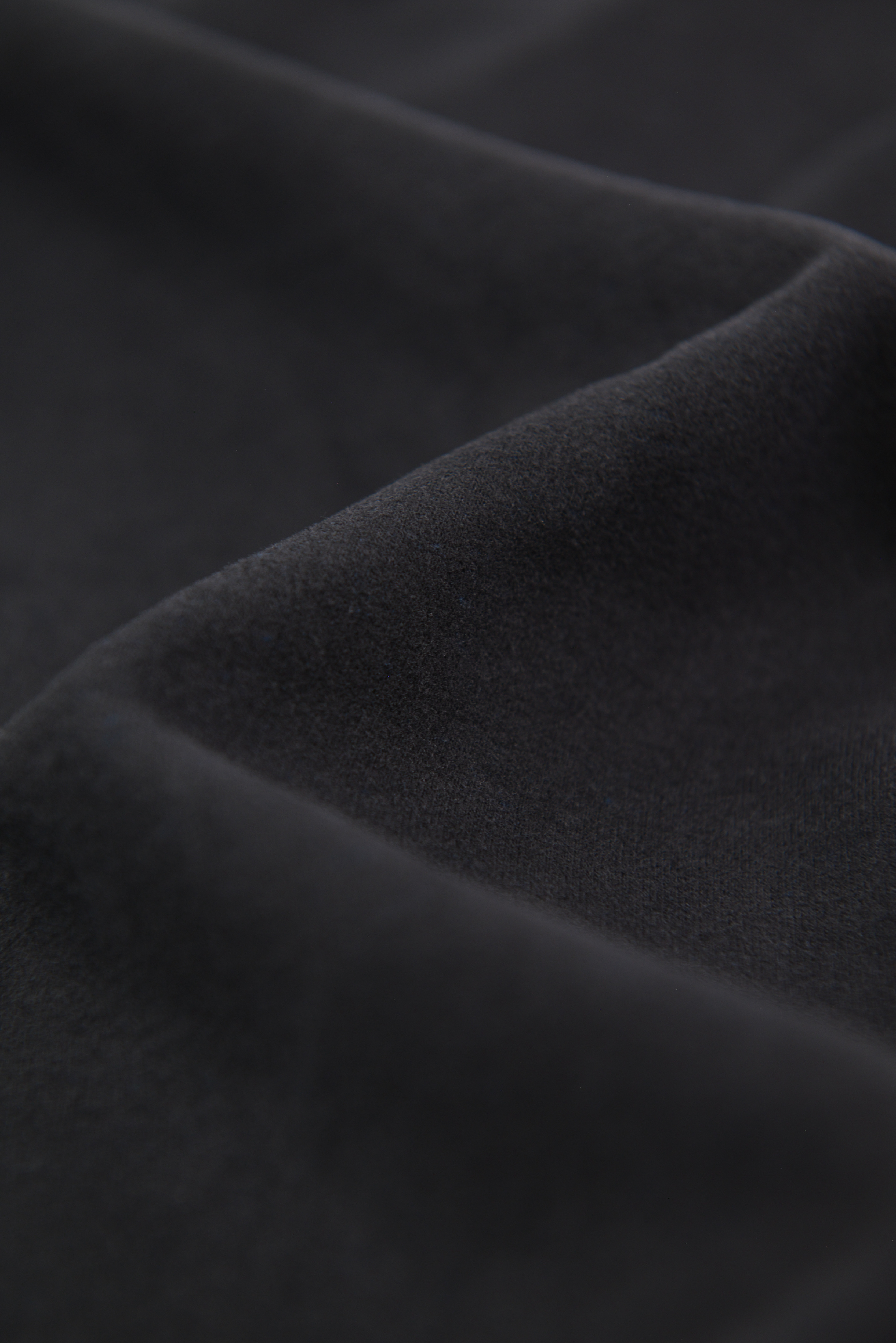 KURORO スウェードタッチモックネックTシャツ / KURORO Suede Touch Mock Neck Tee サイズ: S