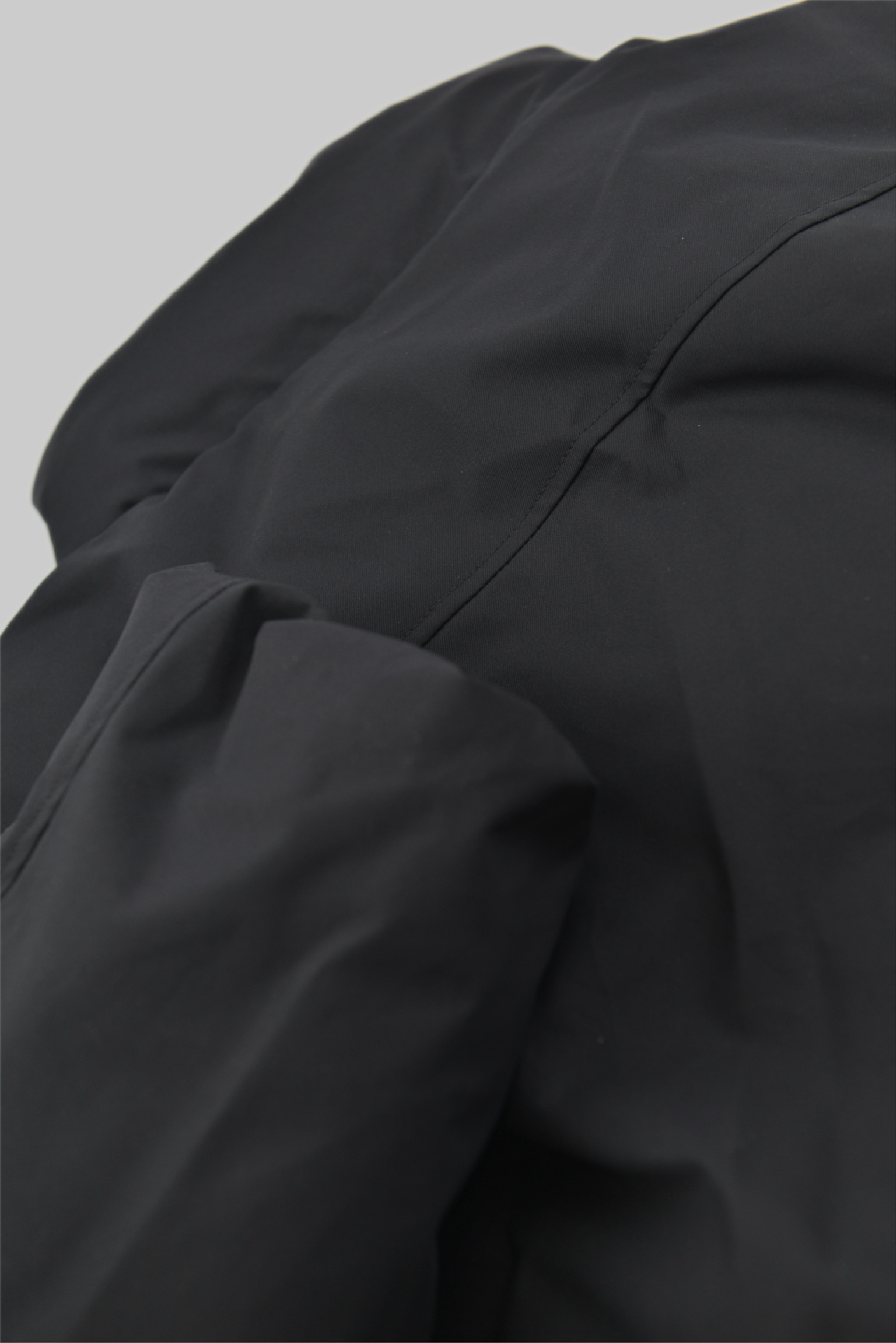 KURORO Reversible High-Neck Down Jacket / リバーシブルハイネックダウンジャケット サイズ: M