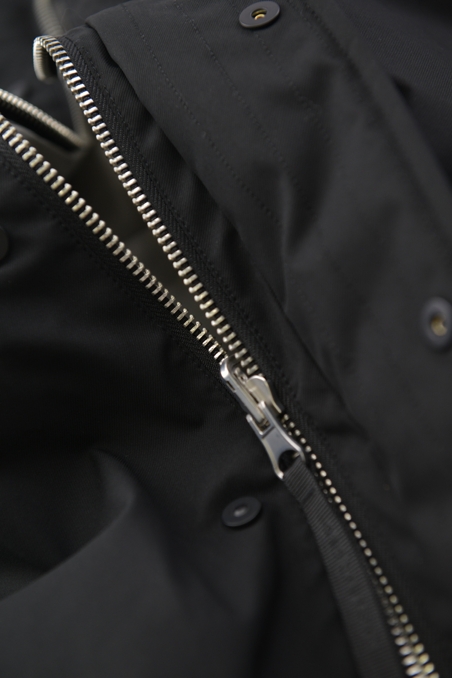 KURORO Reversible High-Neck Down Jacket / リバーシブルハイネックダウンジャケット サイズ: M