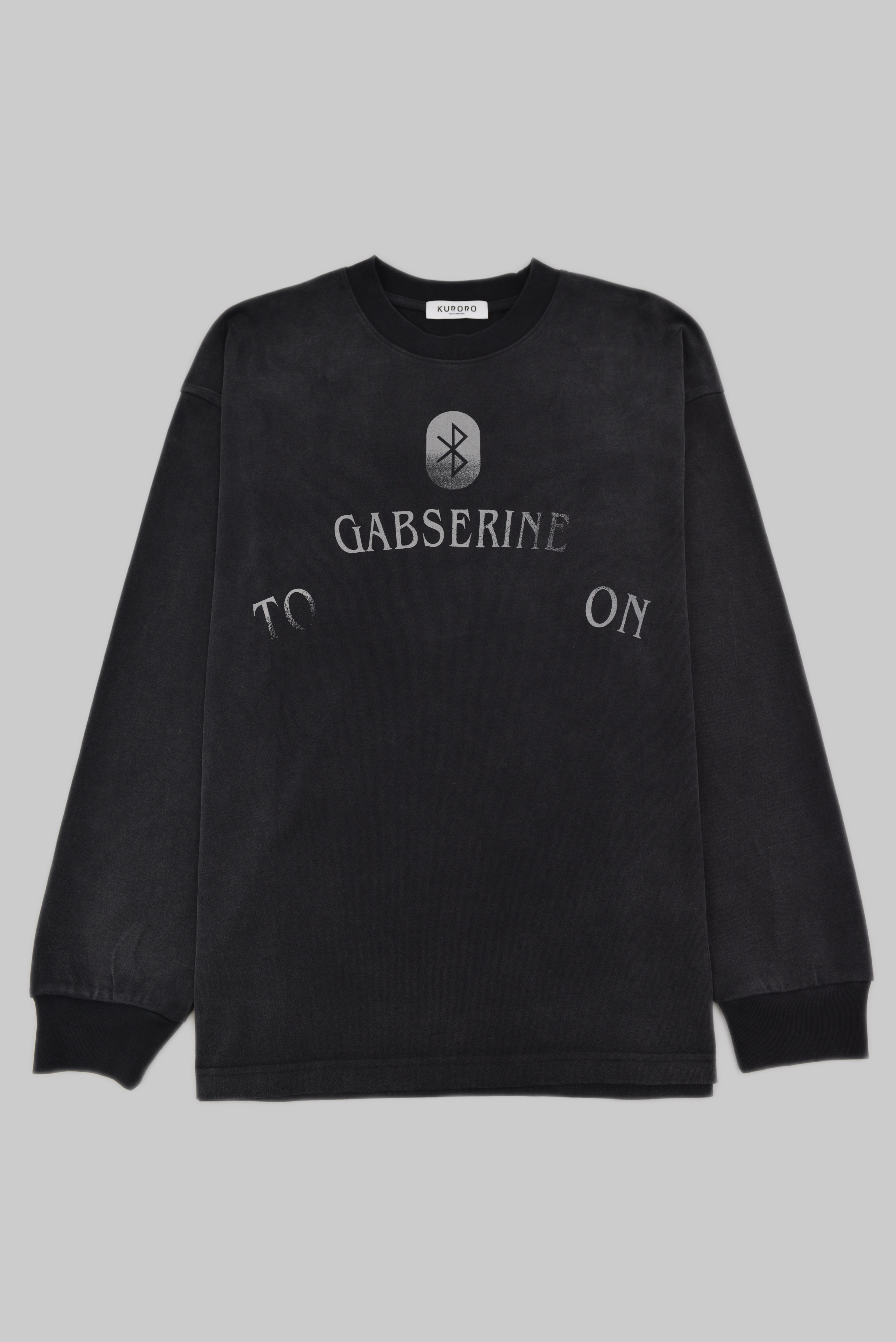 ブラックウォッシュ ロゴプリント ロングスリーブTシャツ