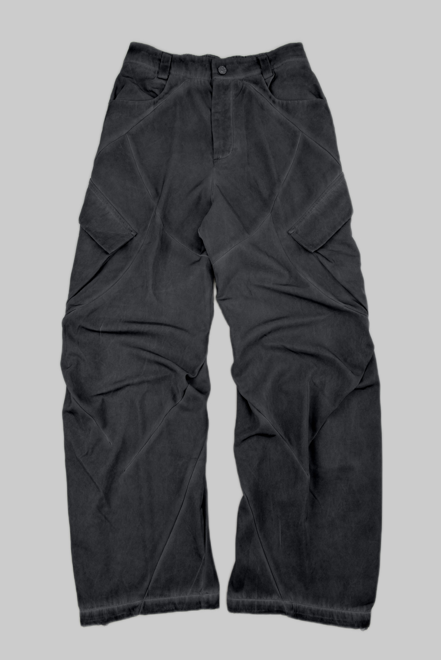 KURORO “URBAN TACTICAL CARGO PANTS” – Stone Greige （KURORO アーバンタクティカルカーゴパンツ　フェードブラック