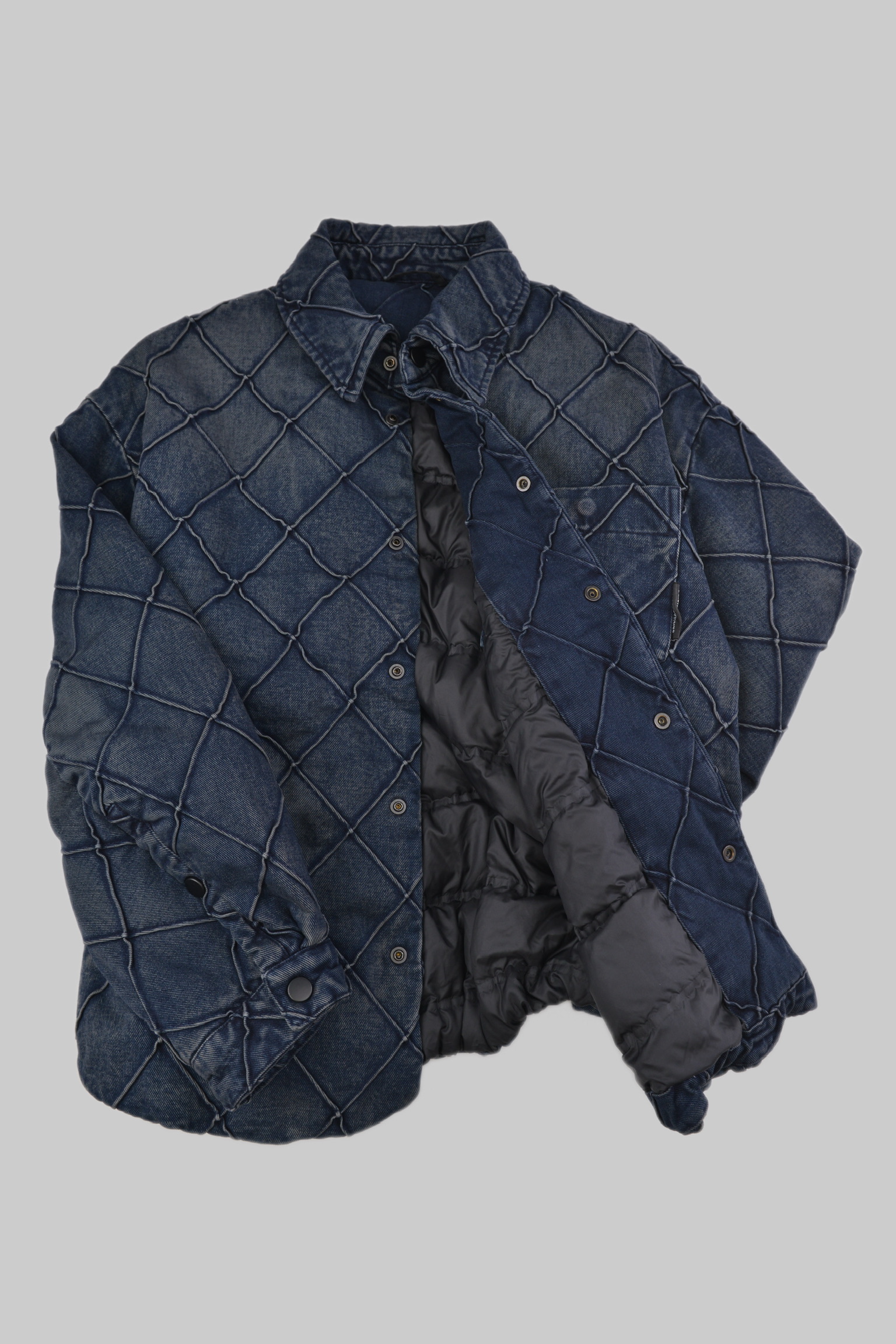 KURORO Quilted Denim Down Shirt Jacket（キルティングデニムダウンシャツジャケット）　Vintage Blue（ヴィンテージブルー） サイズ: M
