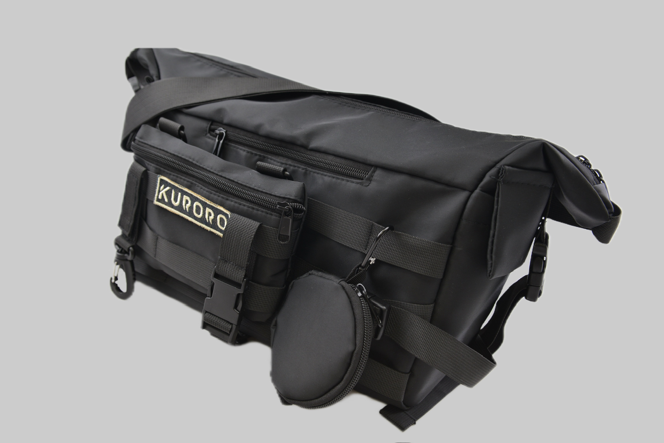 KURORO タクティカルユーティリティクロスボディバッグ