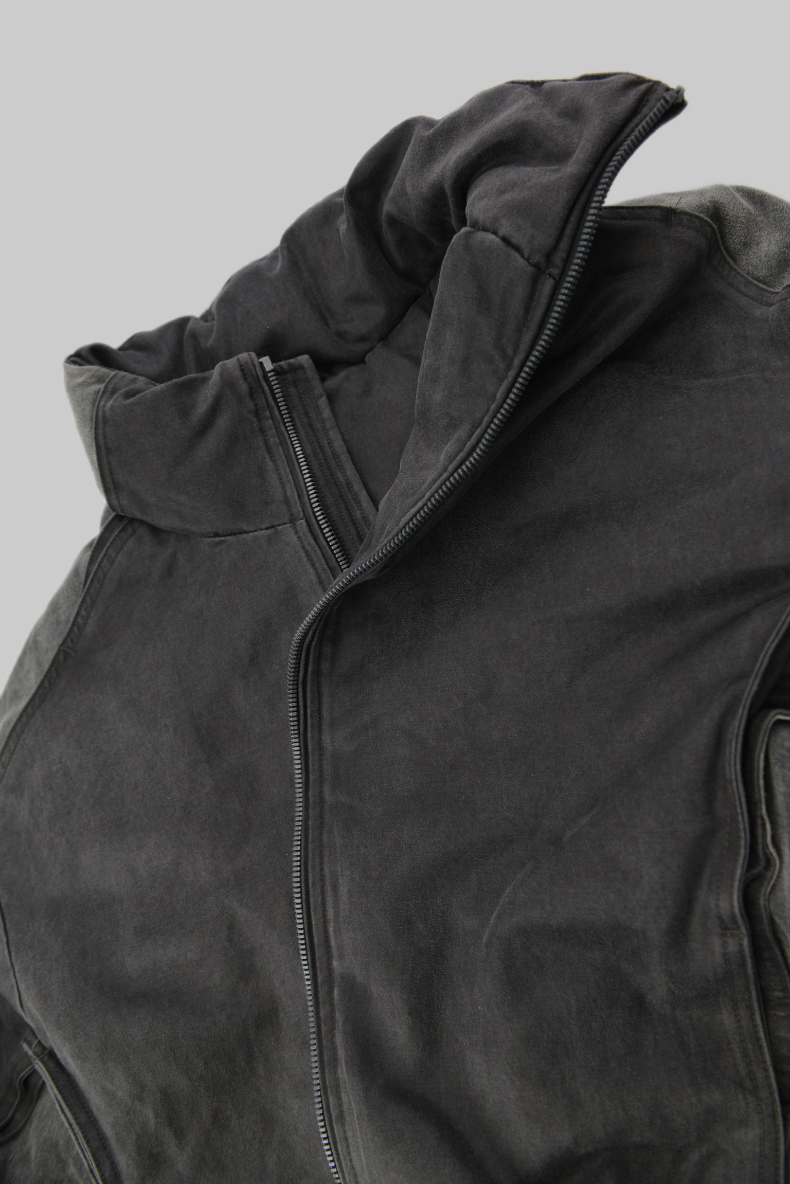 KURORO Essential Down Jacket　エッセンシャル ダウンジャケット　Charcoal Black  サイズ: M