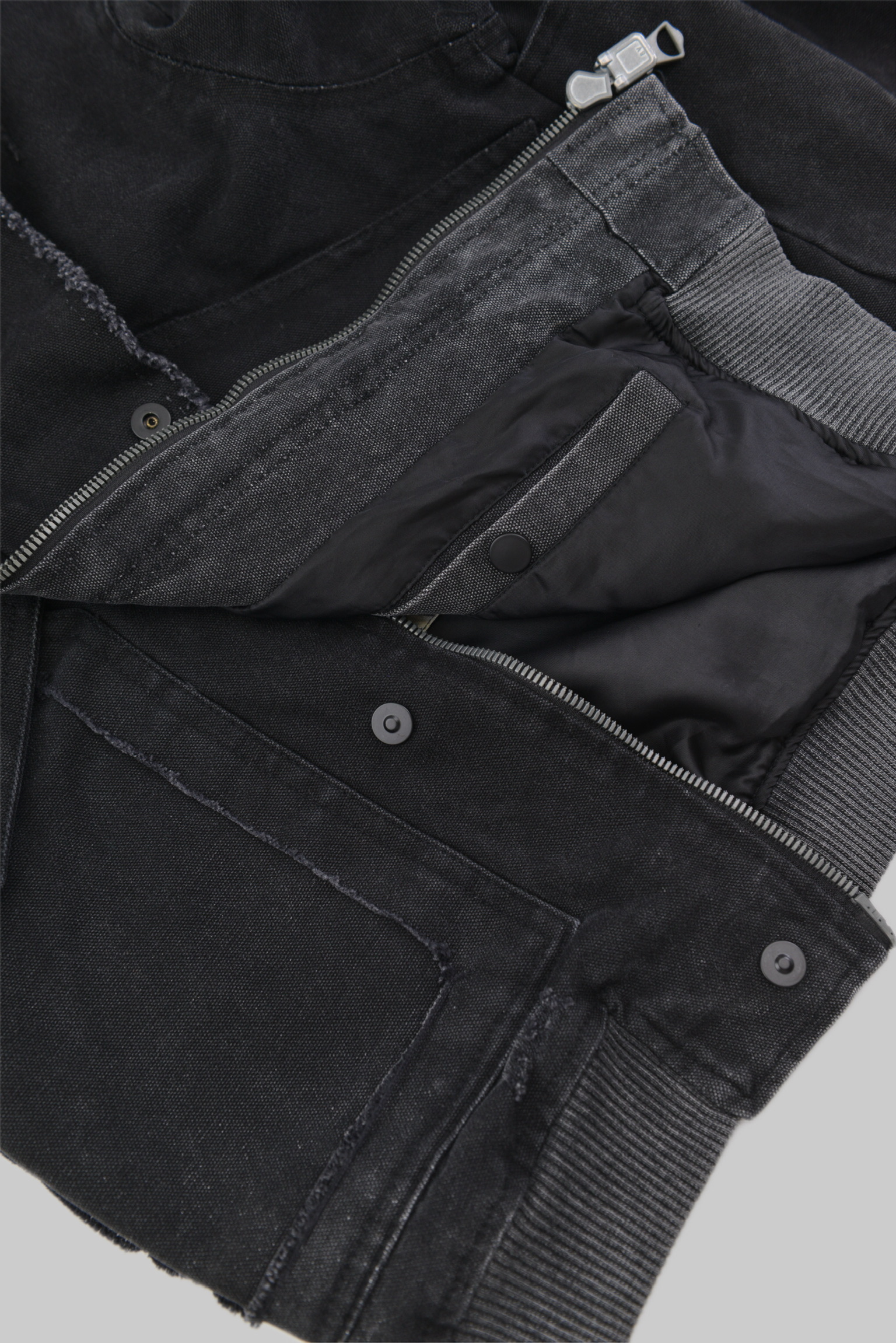 ヴィンテージウォッシュ・ブラックミリタリーボンバージャケット サイズ: M