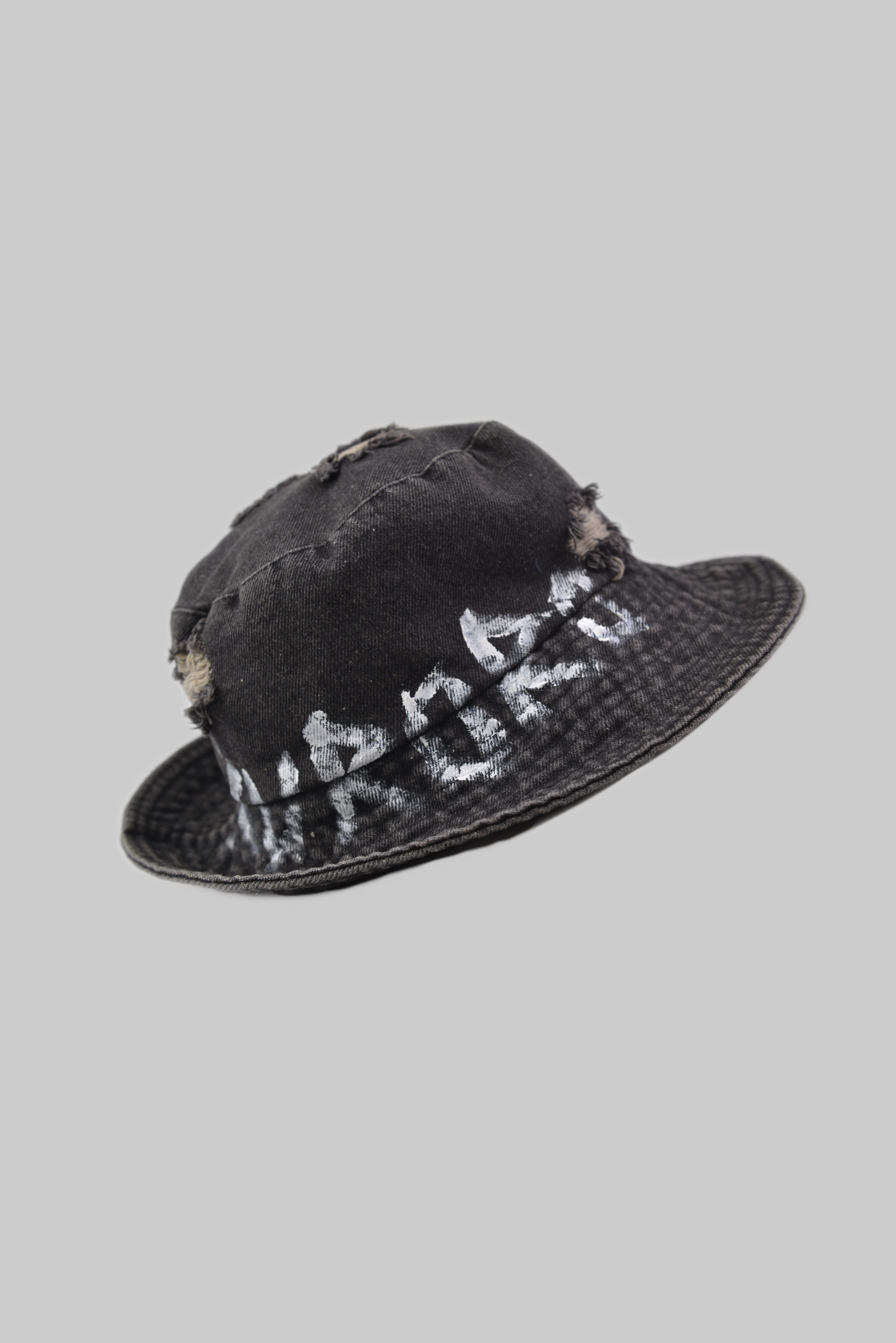 KURORO Distressed Graffiti Bucket Hat」 （クロロディストレスト グラフィティ バケットハット）