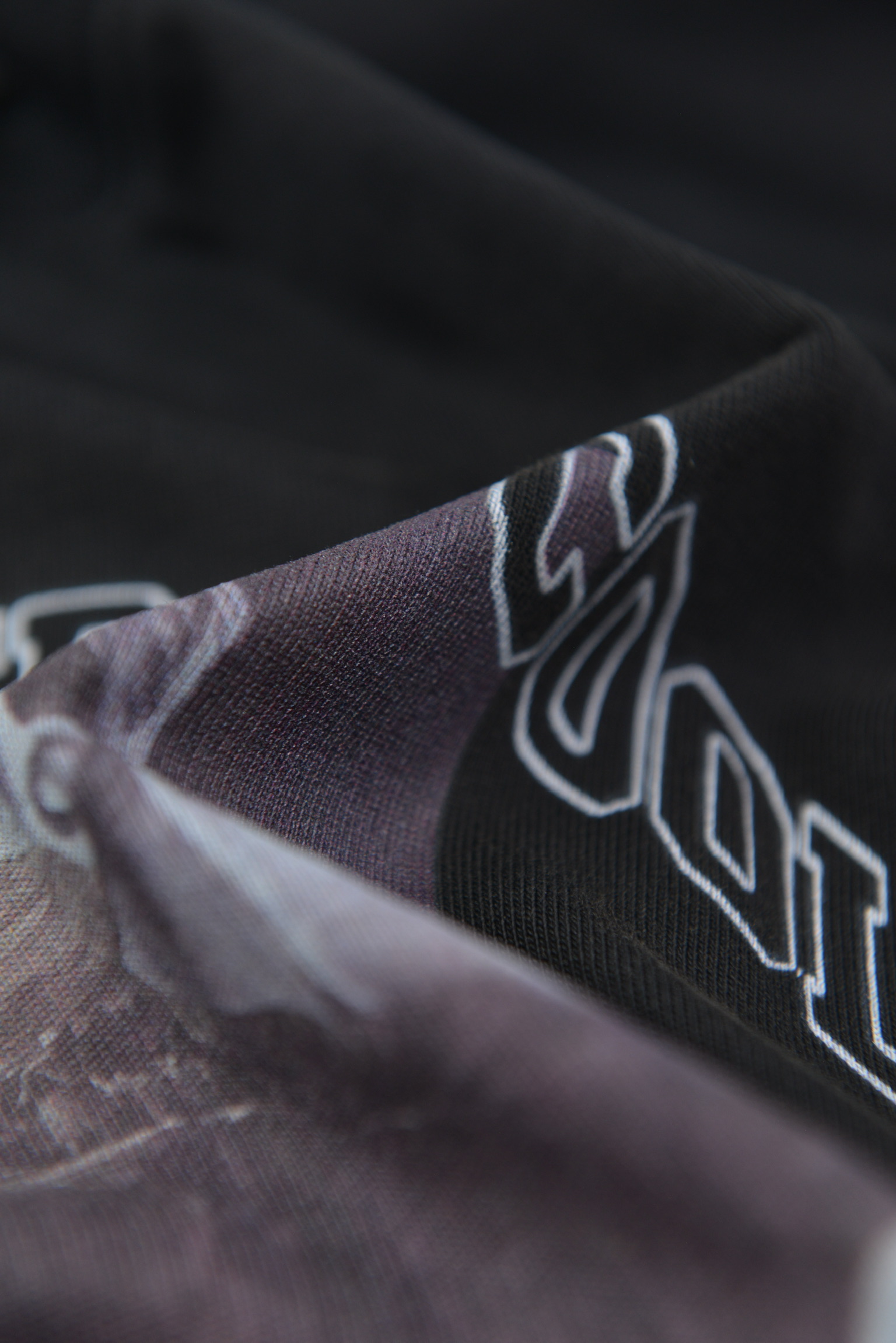 KURORO Vintage Muse Graphic Tee　    Midnight Black サイズ: M