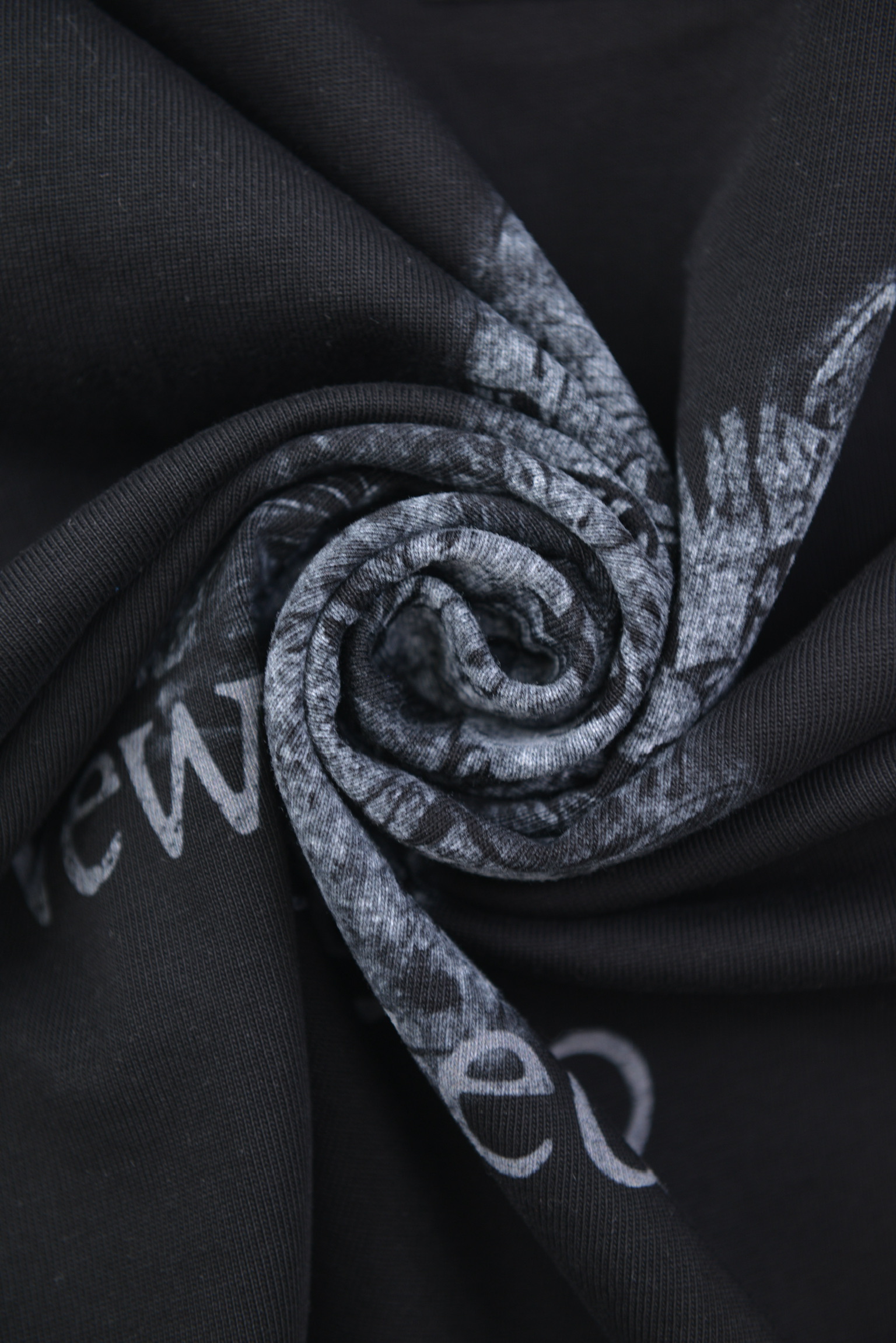 シャドウキャット グラフィックTシャツ     Black サイズ: M