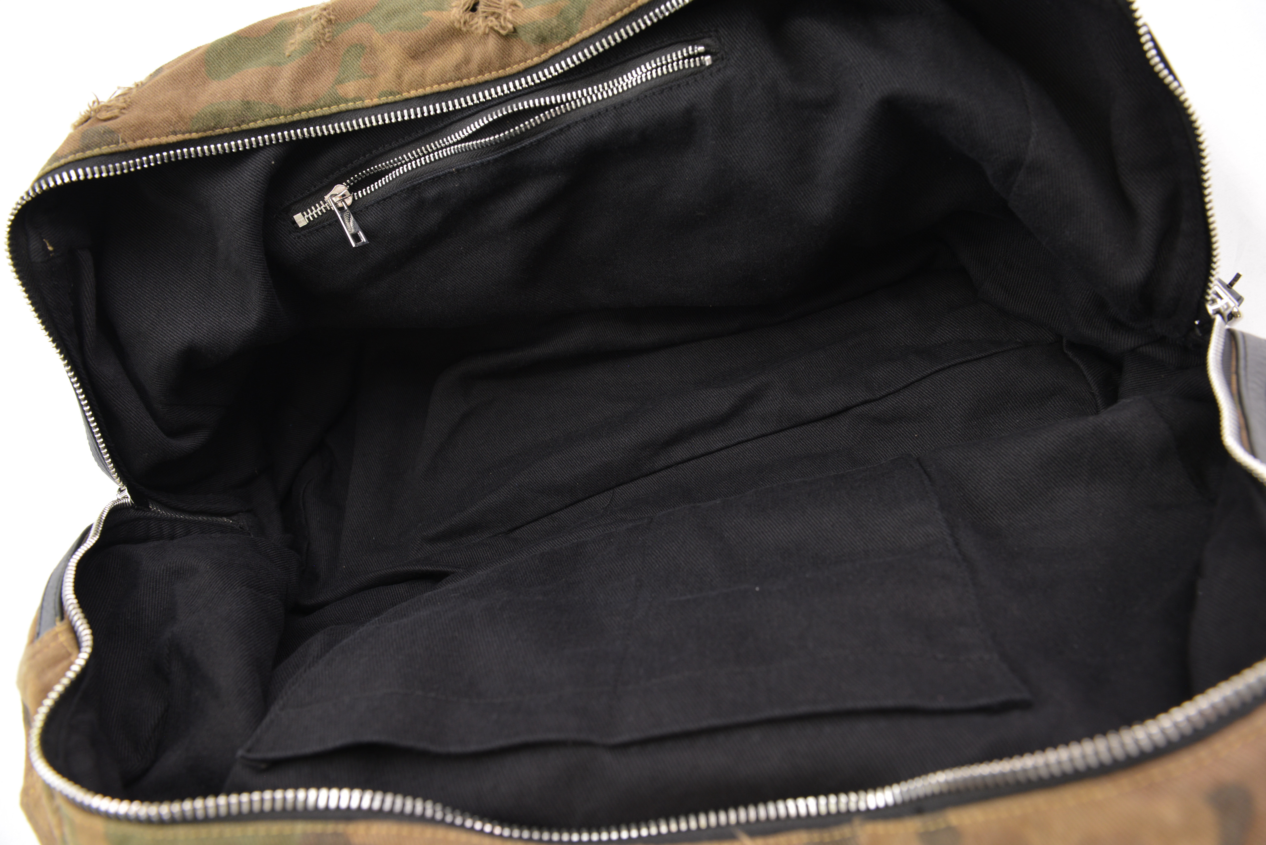 KURORO Tactical Multi-Pocket Crossbody Bag （クロロ タクティカル マルチポケット クロスボディバッグ）ブラウンカモ