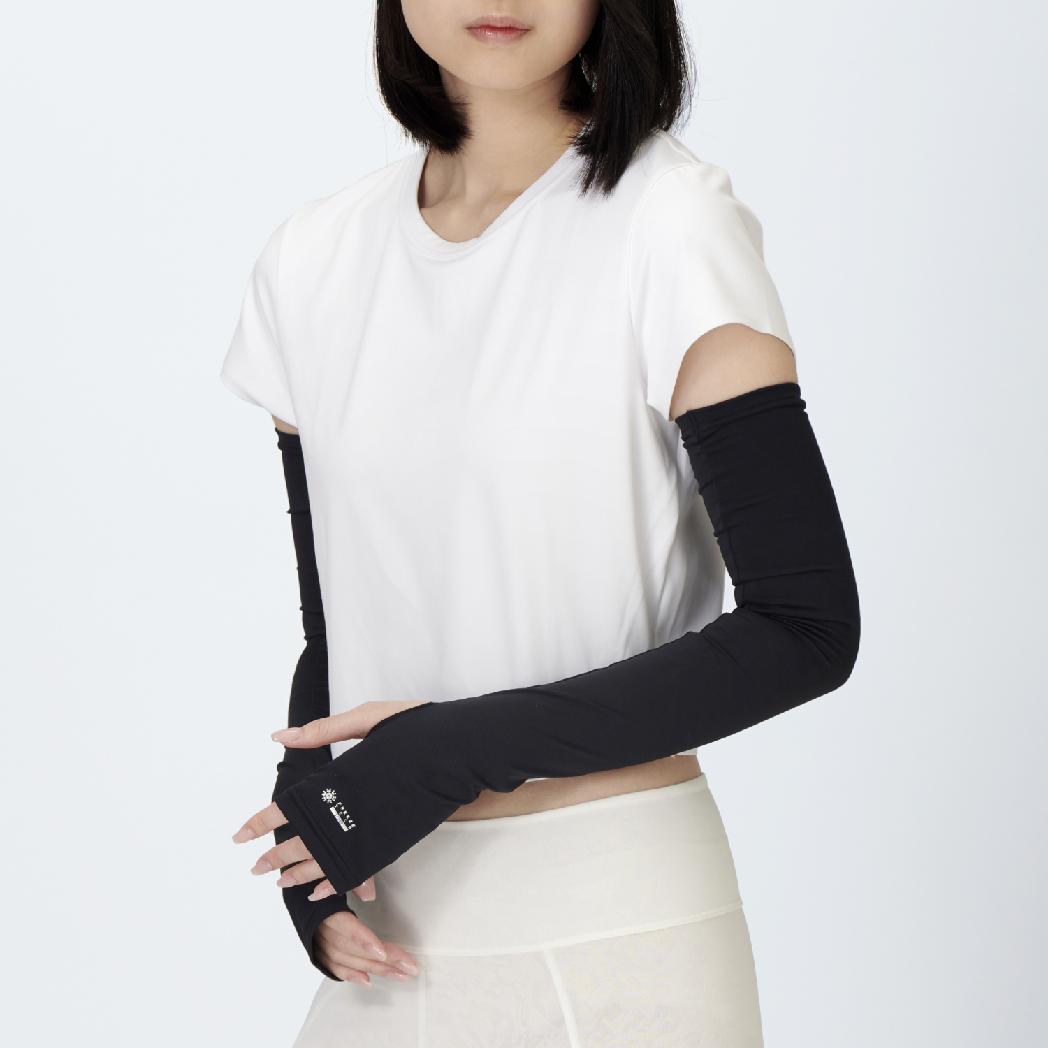 FREEZE TECH 氷撃α 冷感アームカバー サムホールタイプ ロングタイプ 両腕用 White Black LIDEF