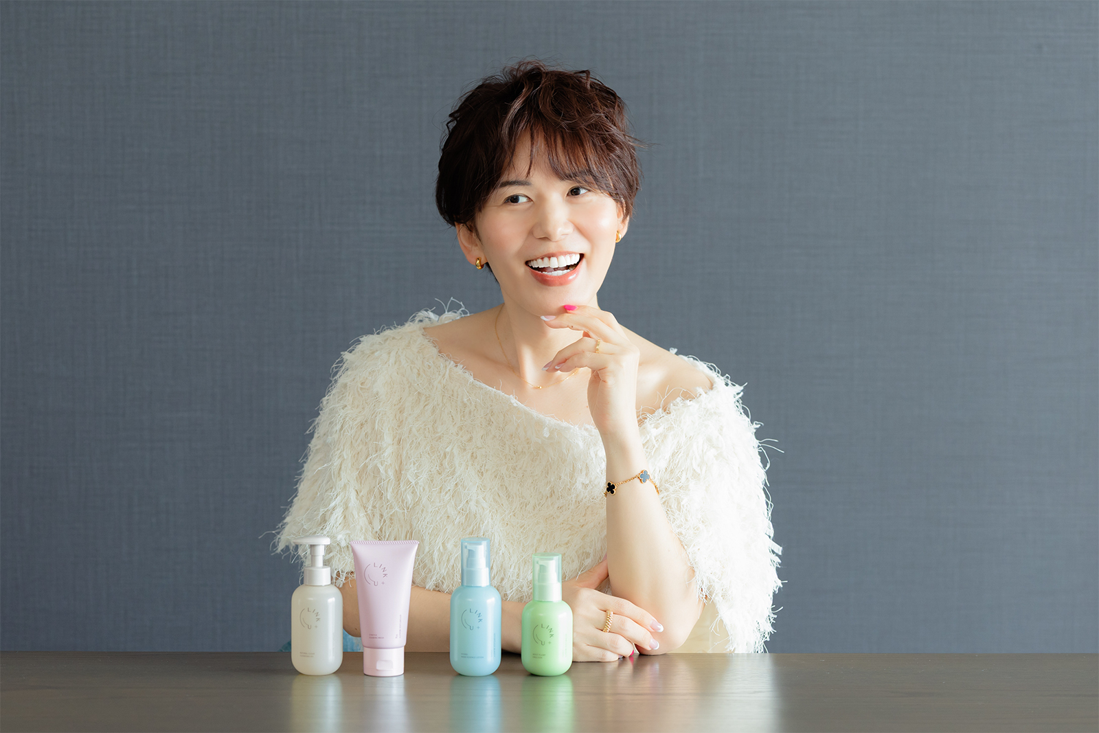 藤本スバルさんインタビュー メインビジュアル