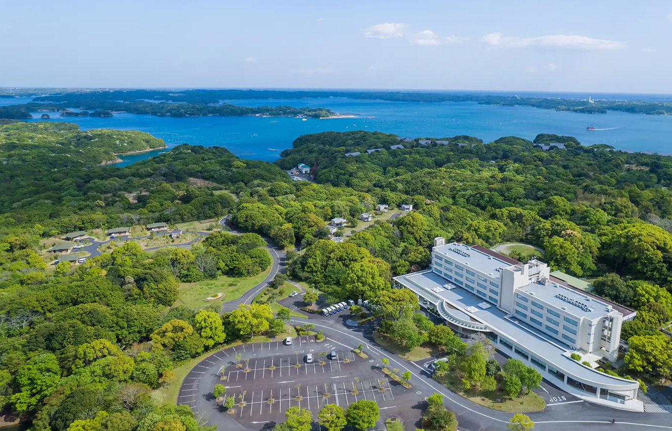 自然に囲まれたNEMU RESORTの景観